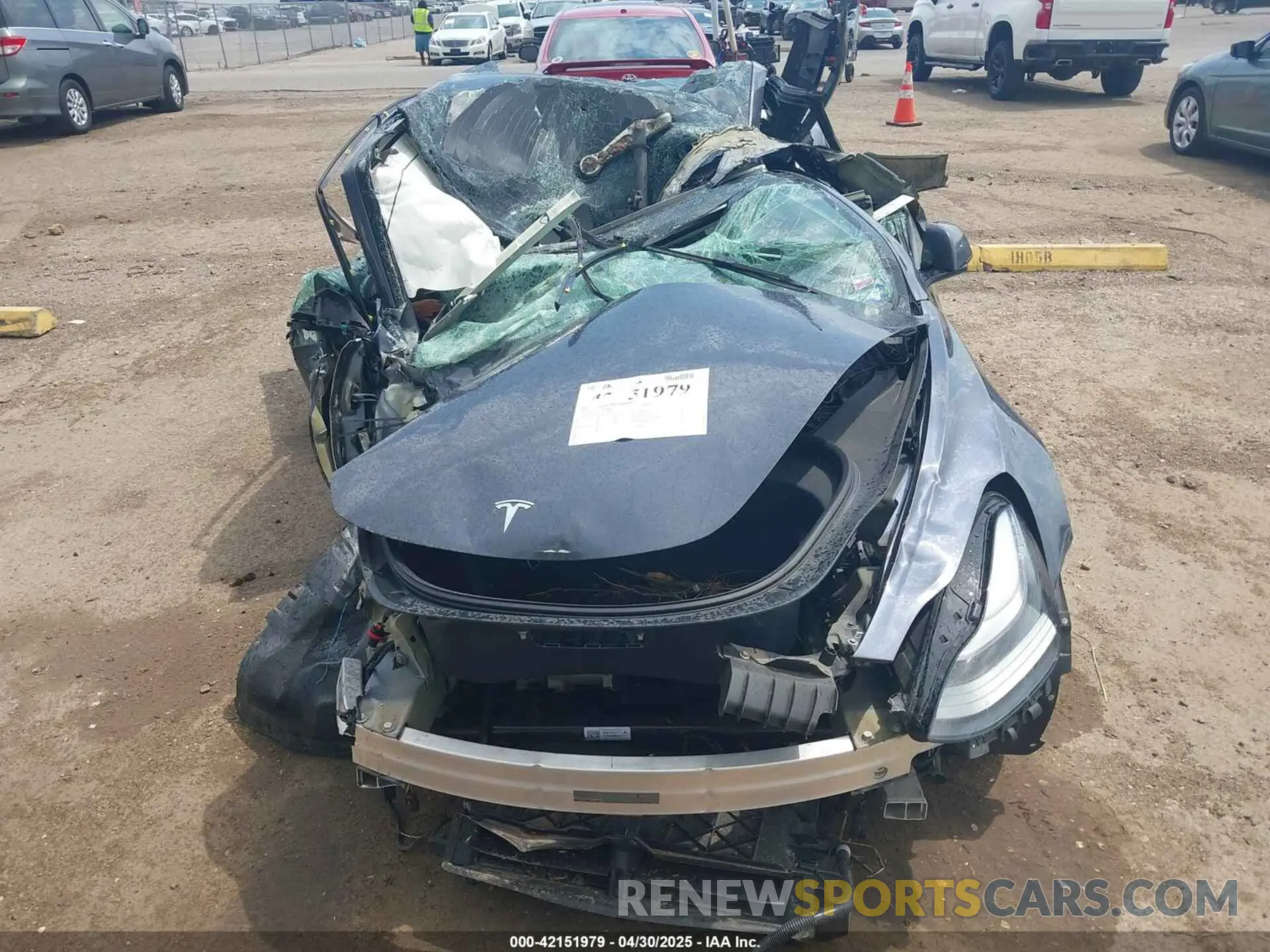 11 Photograph of a damaged car 5YJ3E1EA3PF541836 TESLA MODEL 3 2023