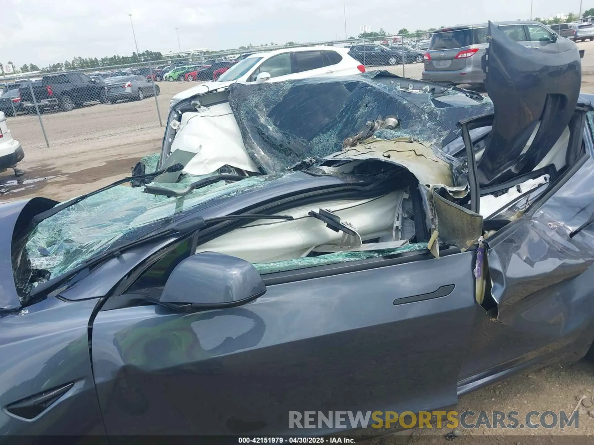 14 Photograph of a damaged car 5YJ3E1EA3PF541836 TESLA MODEL 3 2023