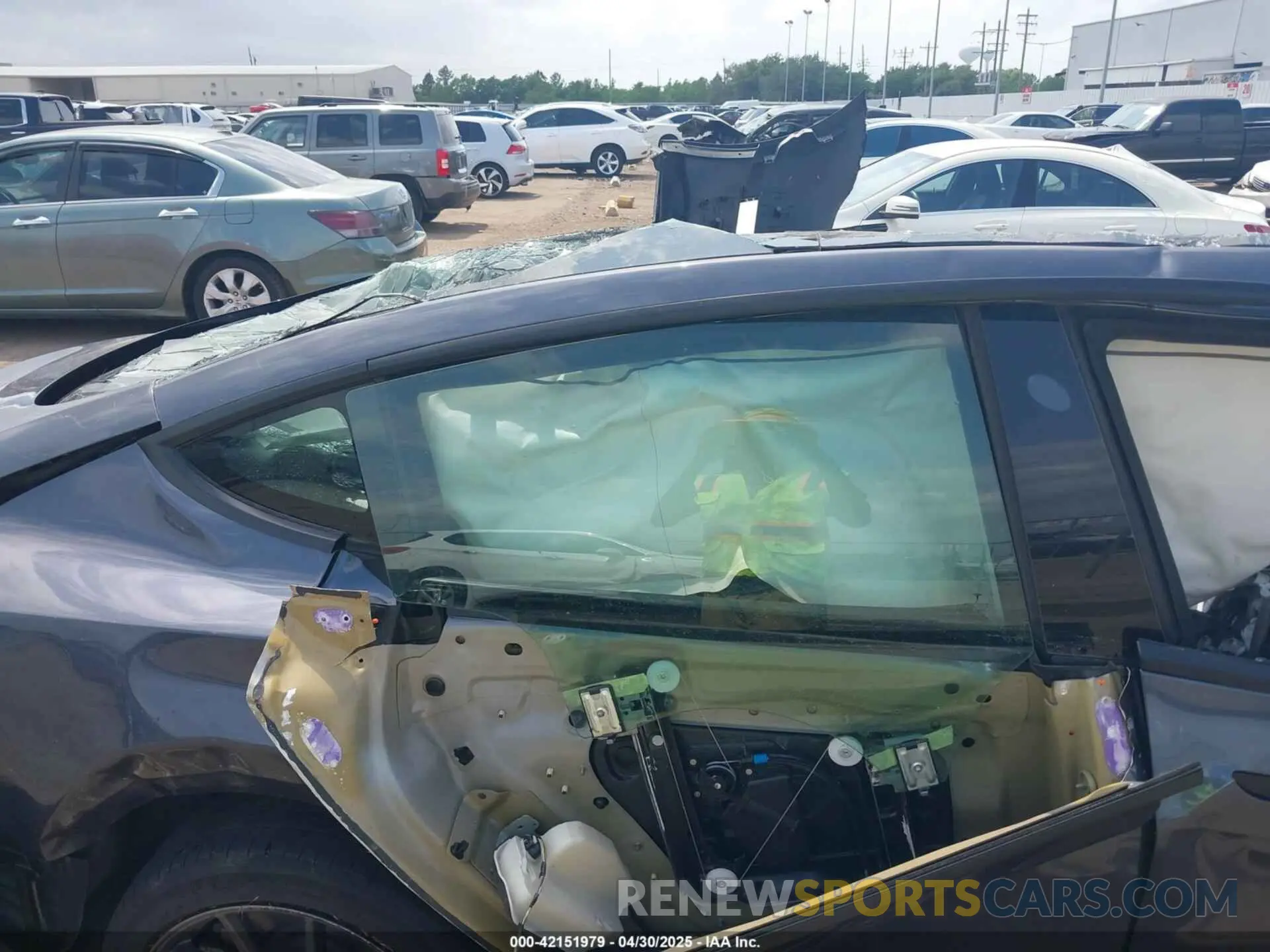 8 Photograph of a damaged car 5YJ3E1EA3PF541836 TESLA MODEL 3 2023
