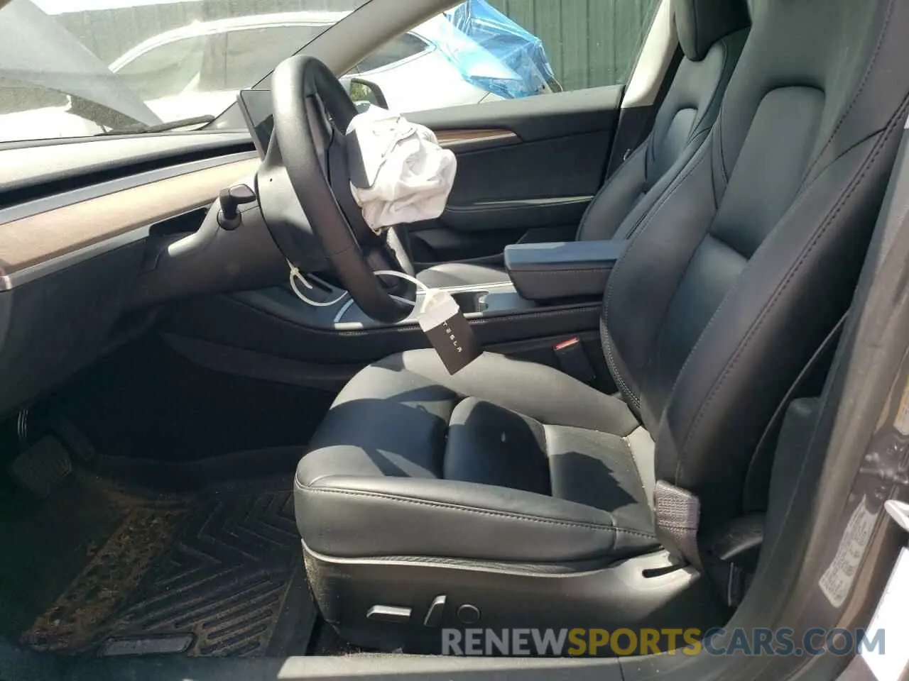 7 Photograph of a damaged car 5YJ3E1EA3PF546695 TESLA MODEL 3 2023