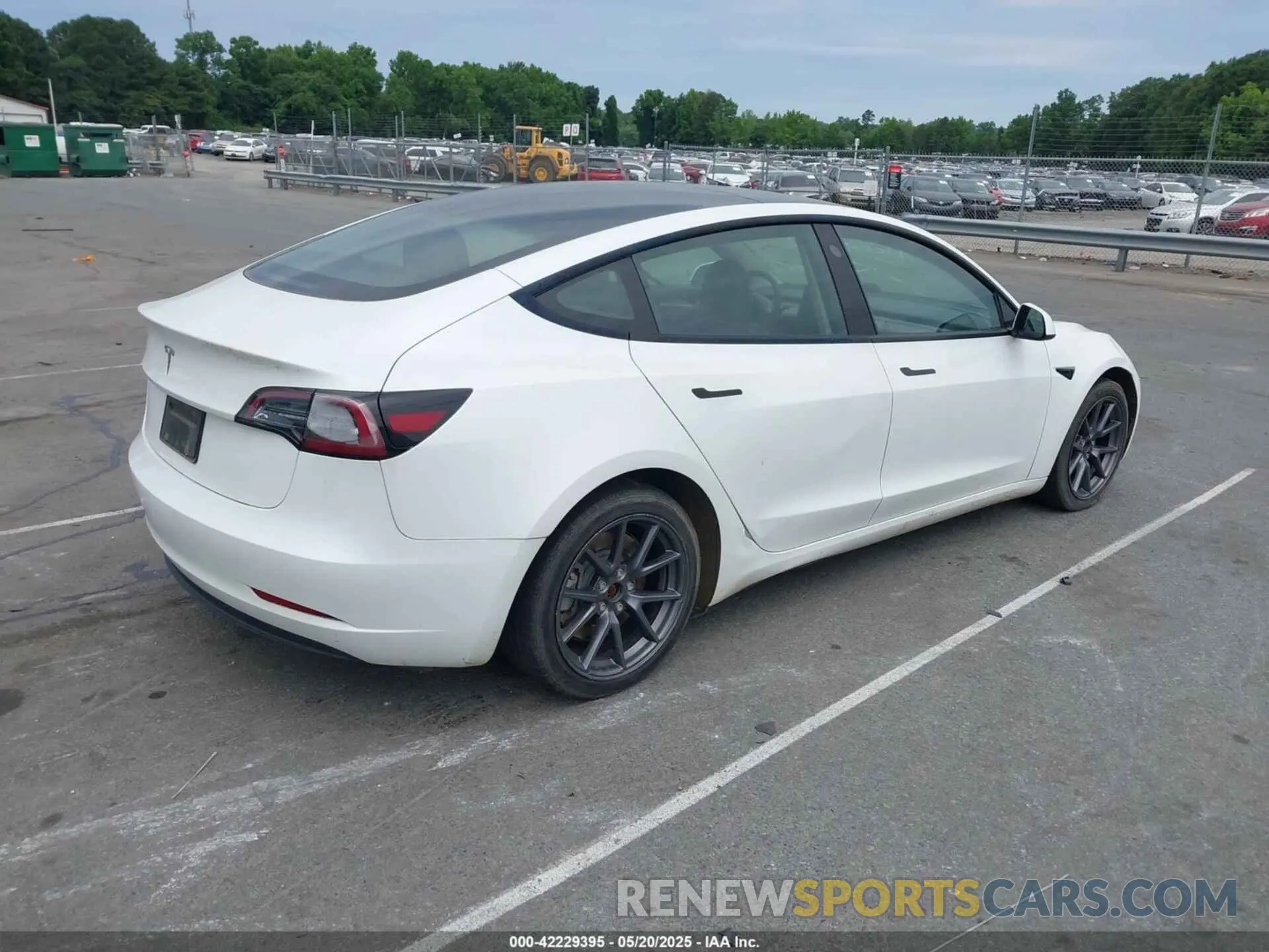 4 Фотография поврежденного автомобиля 5YJ3E1EA3PF556644 TESLA MODEL 3 2023
