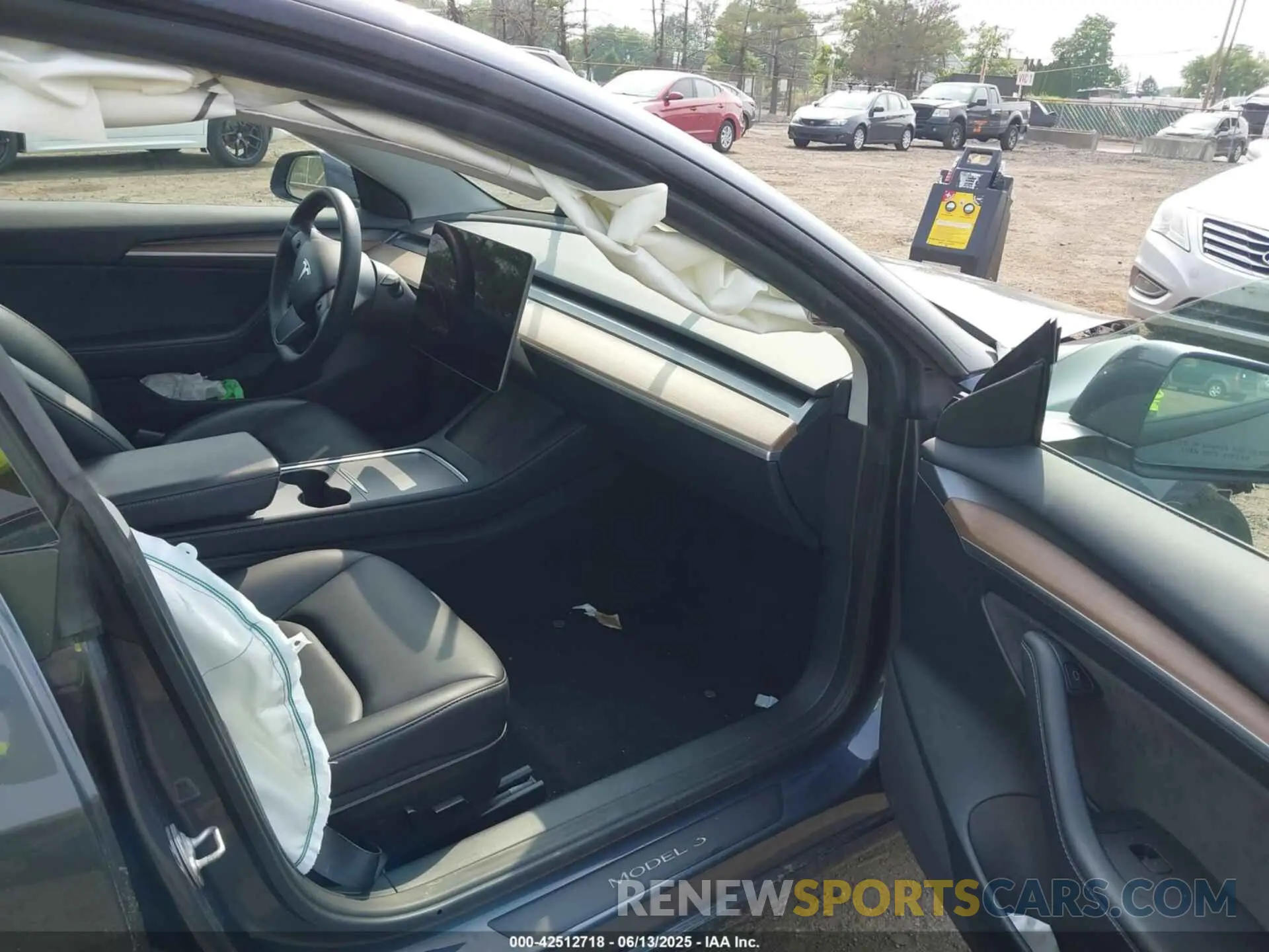 5 Фотография поврежденного автомобиля 5YJ3E1EA3PF561326 TESLA MODEL 3 2023