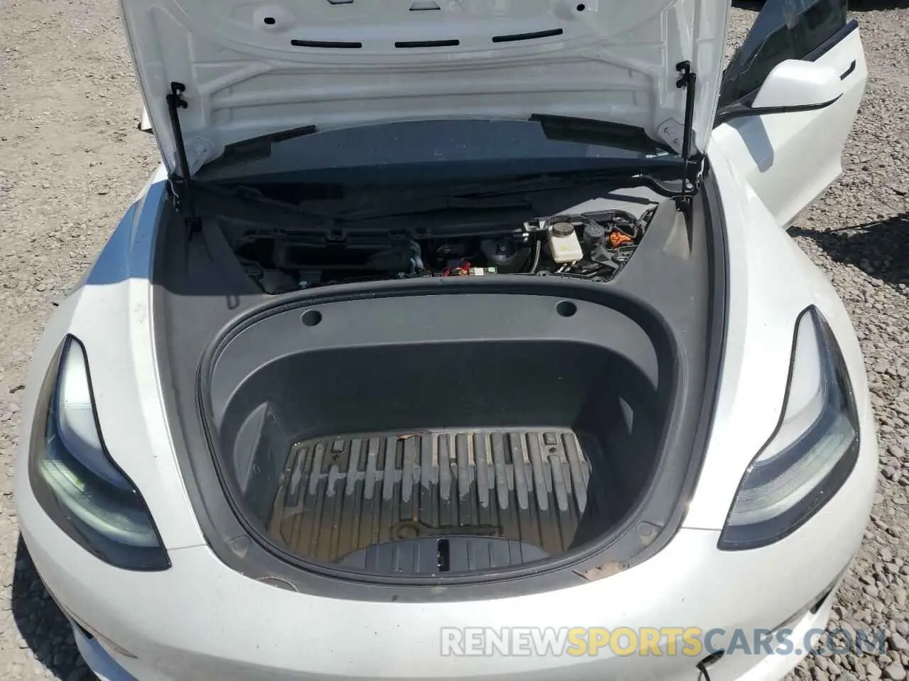 11 Photograph of a damaged car 5YJ3E1EA3PF602067 TESLA MODEL 3 2023