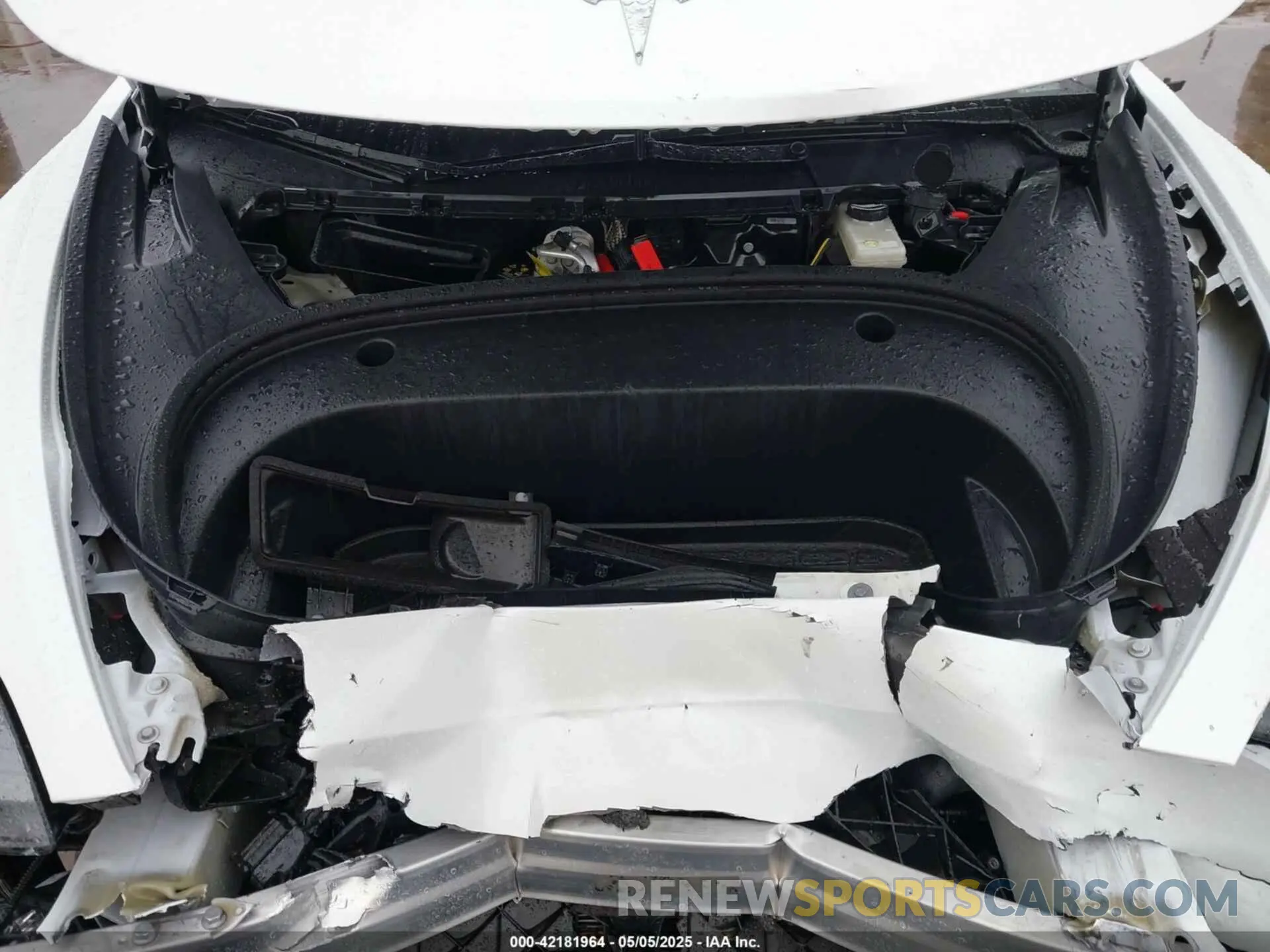 10 Фотография поврежденного автомобиля 5YJ3E1EA3PF604076 TESLA MODEL 3 2023