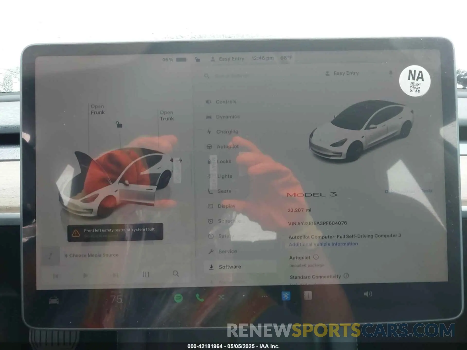 17 Фотография поврежденного автомобиля 5YJ3E1EA3PF604076 TESLA MODEL 3 2023