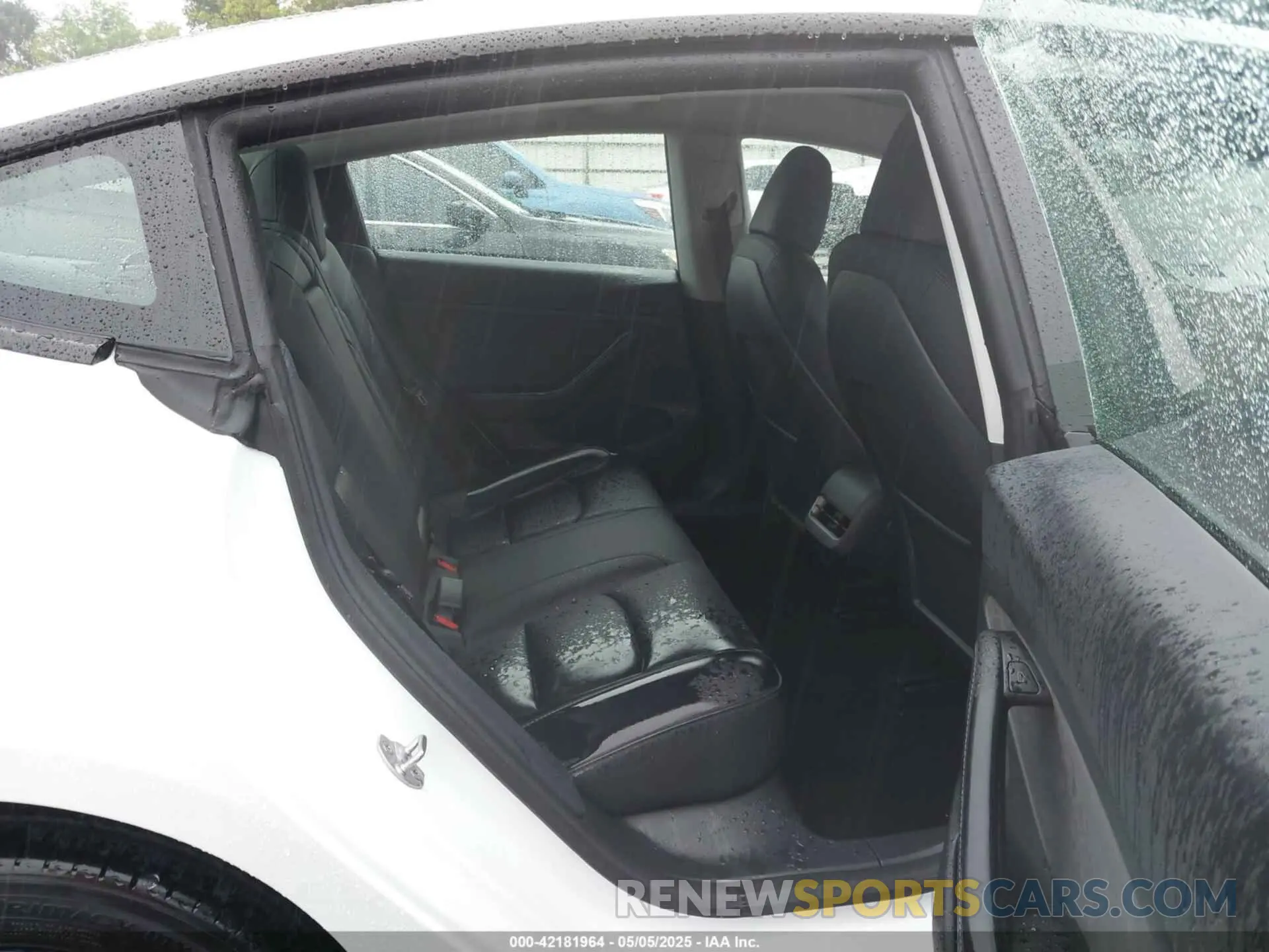 8 Фотография поврежденного автомобиля 5YJ3E1EA3PF604076 TESLA MODEL 3 2023