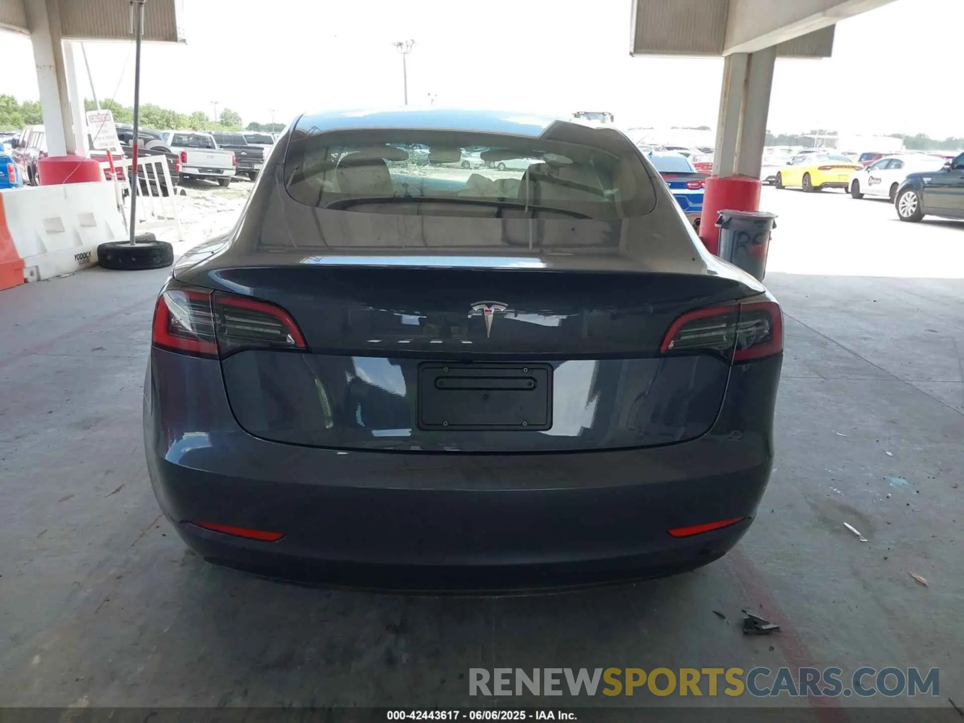 16 Photograph of a damaged car 5YJ3E1EA3PF618866 TESLA MODEL 3 2023