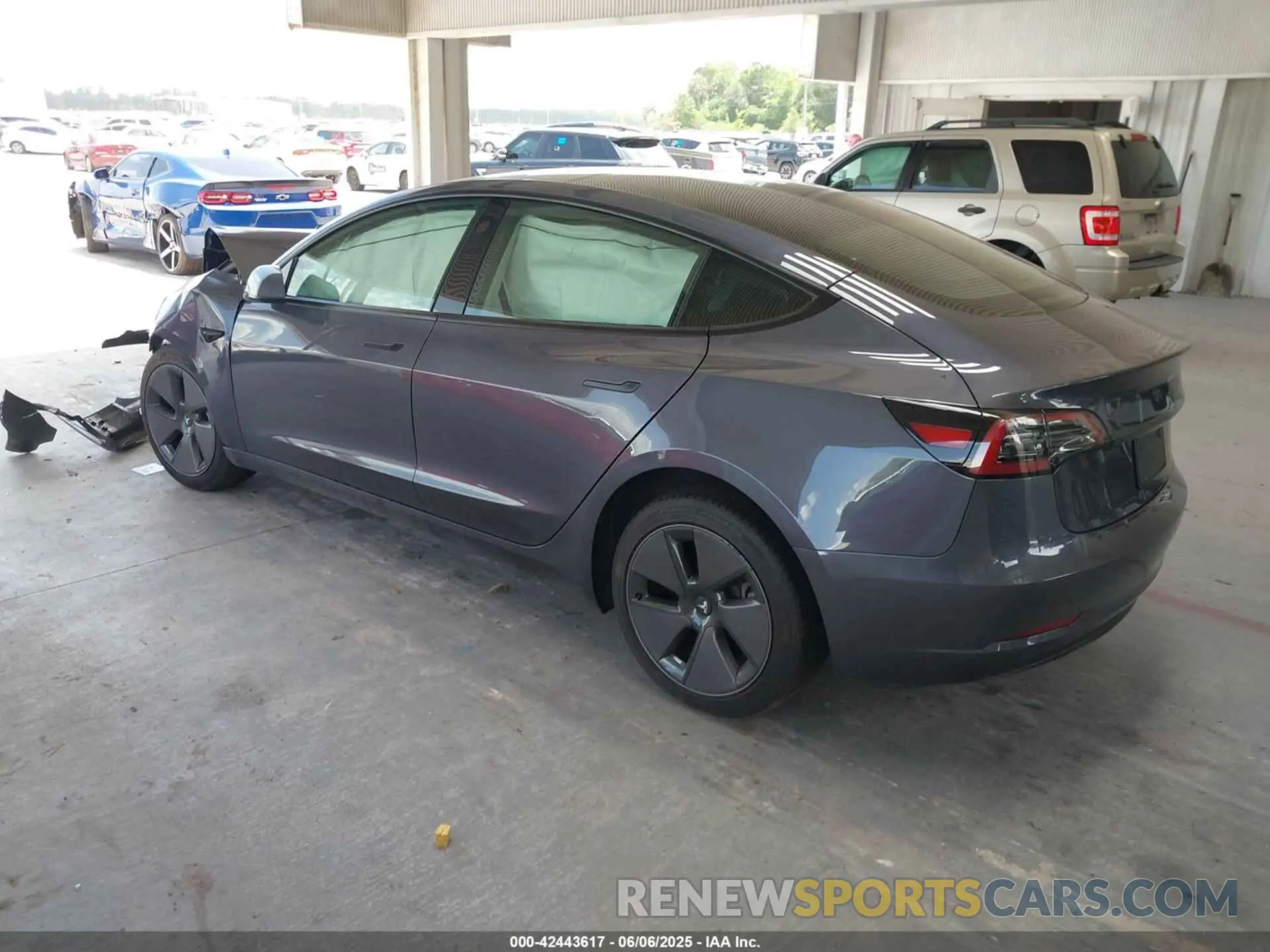 3 Photograph of a damaged car 5YJ3E1EA3PF618866 TESLA MODEL 3 2023
