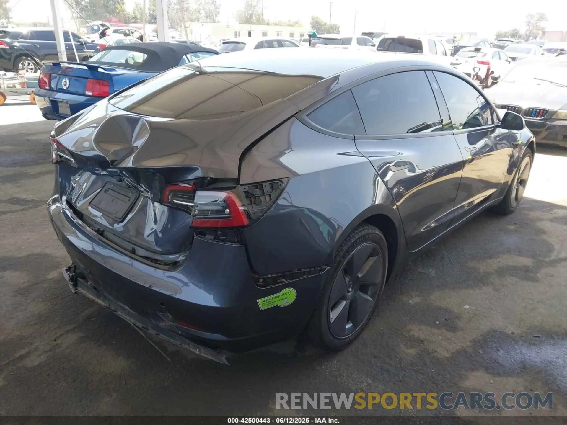 4 Фотография поврежденного автомобиля 5YJ3E1EA3PF622898 TESLA MODEL 3 2023