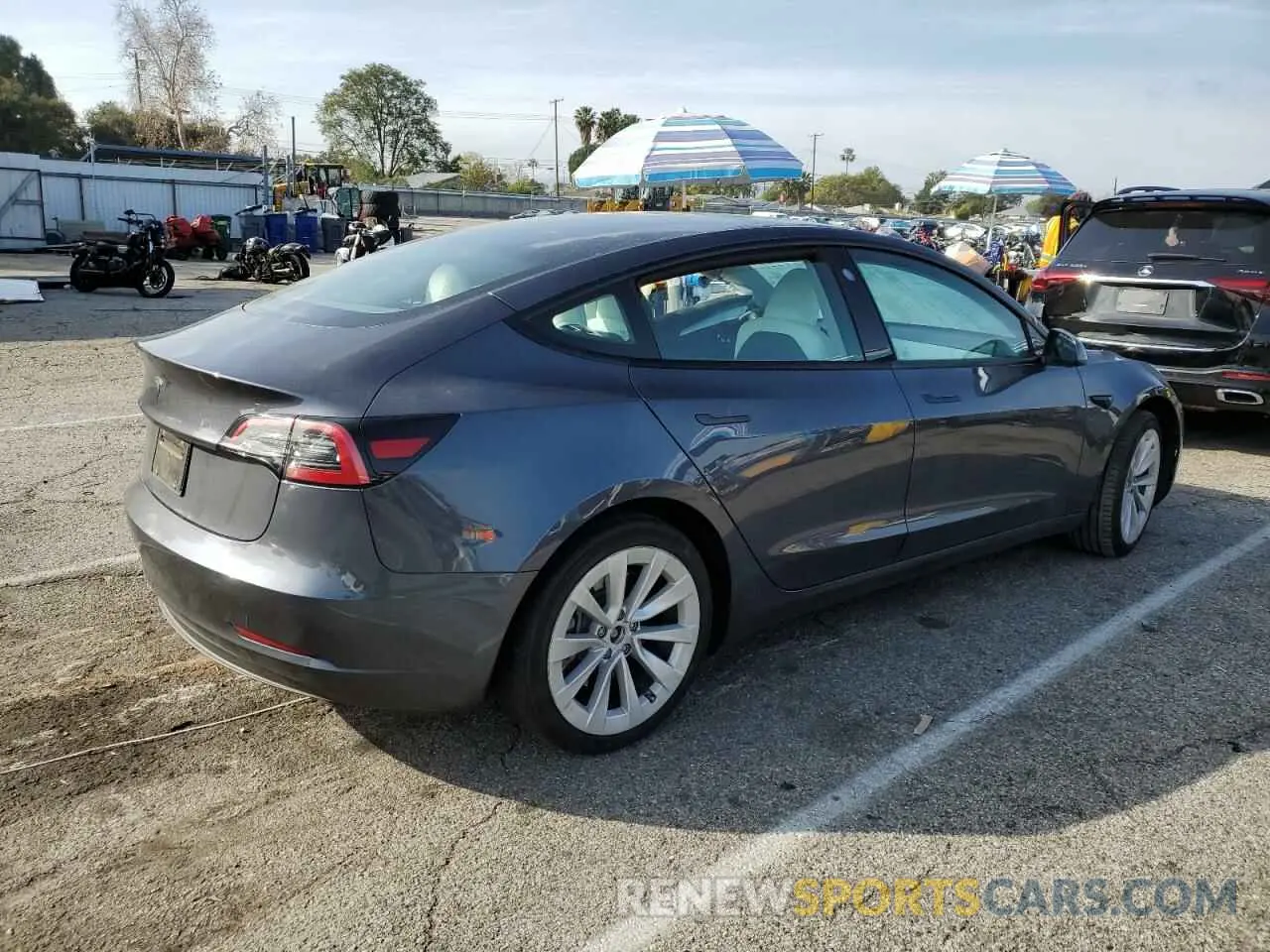 3 Фотография поврежденного автомобиля 5YJ3E1EA3PF638910 TESLA MODEL 3 2023