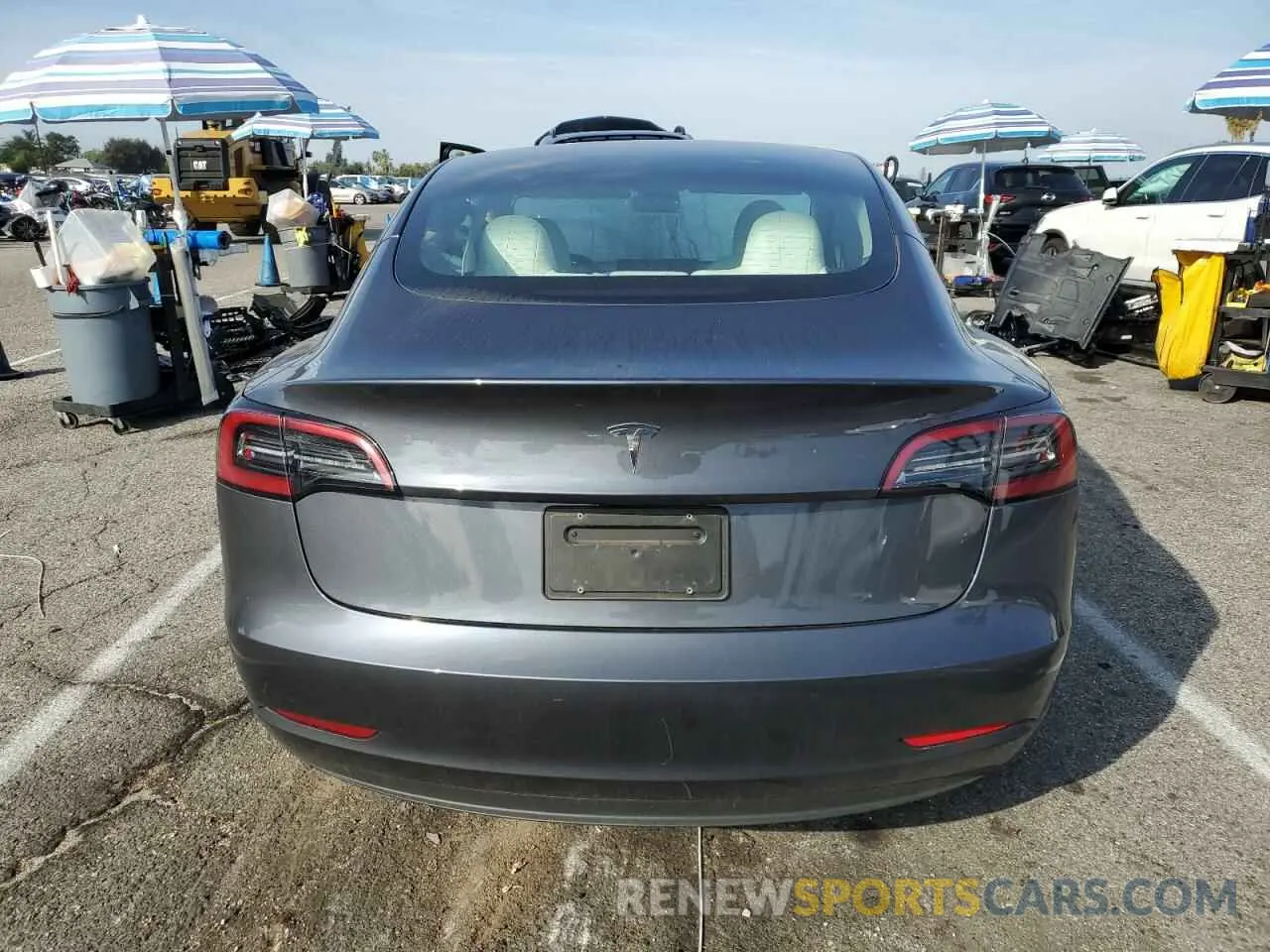 6 Фотография поврежденного автомобиля 5YJ3E1EA3PF638910 TESLA MODEL 3 2023