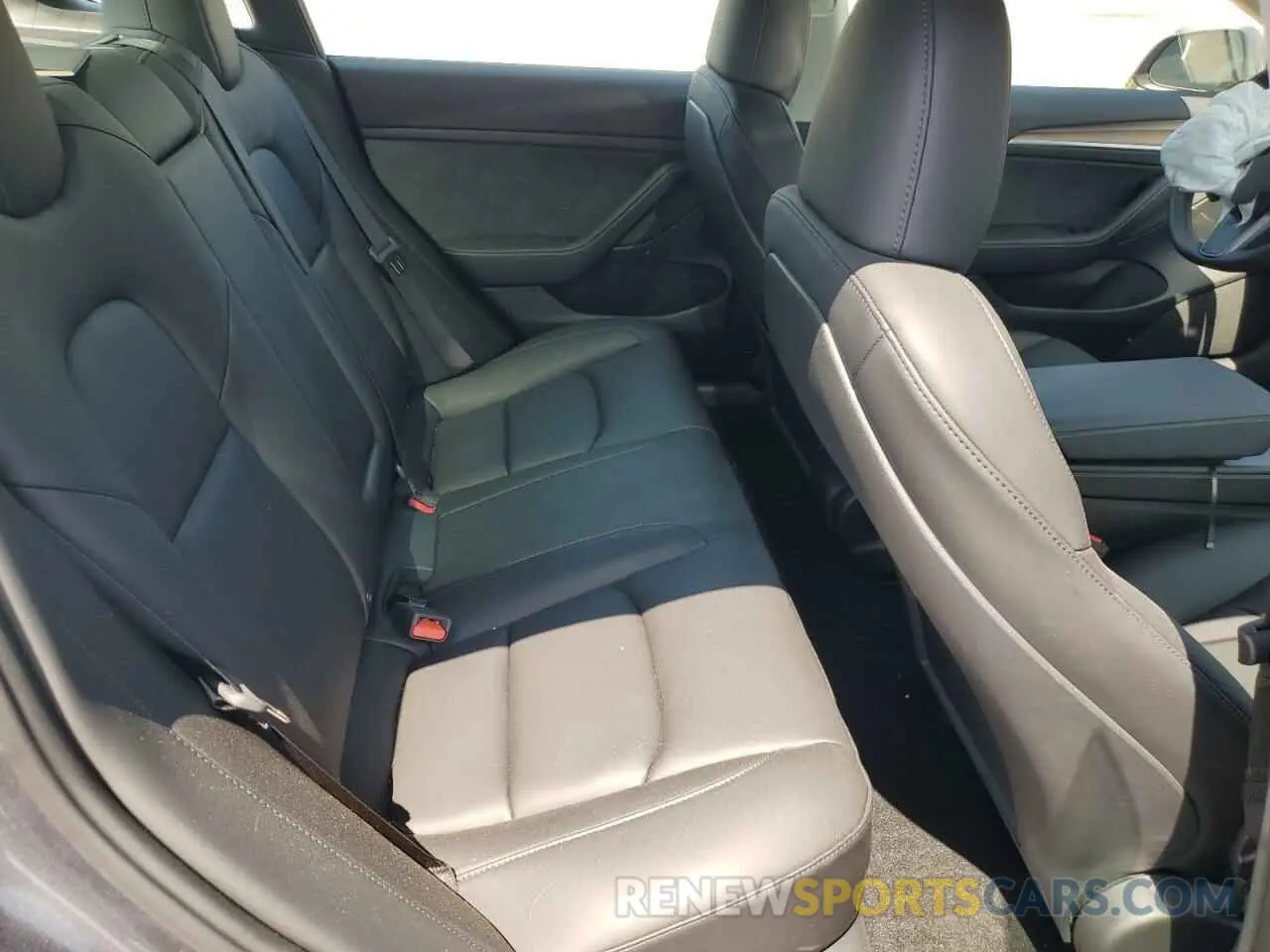 10 Photograph of a damaged car 5YJ3E1EA3PF666514 TESLA MODEL 3 2023