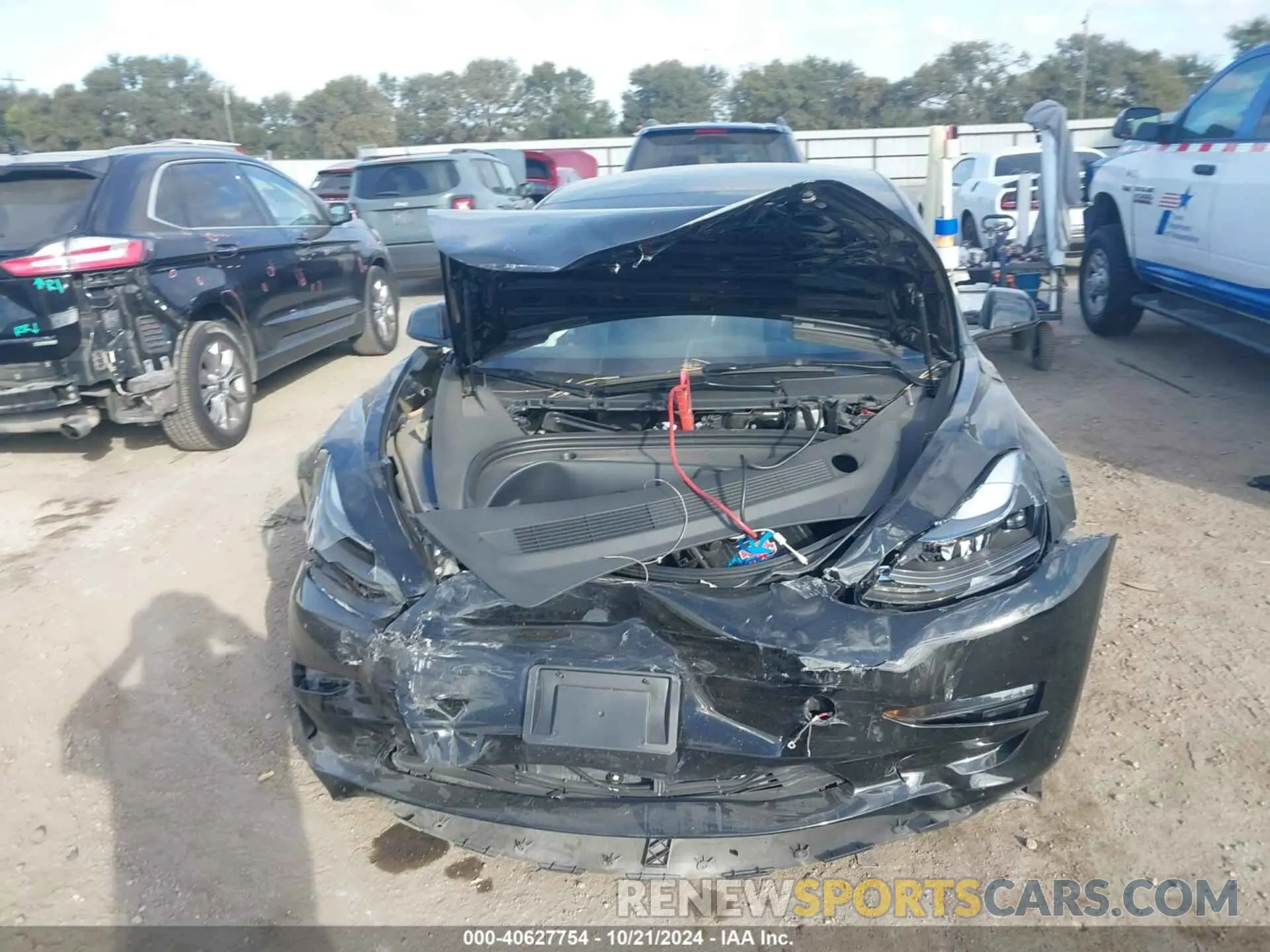11 Photograph of a damaged car 5YJ3E1EA3PF668439 TESLA MODEL 3 2023