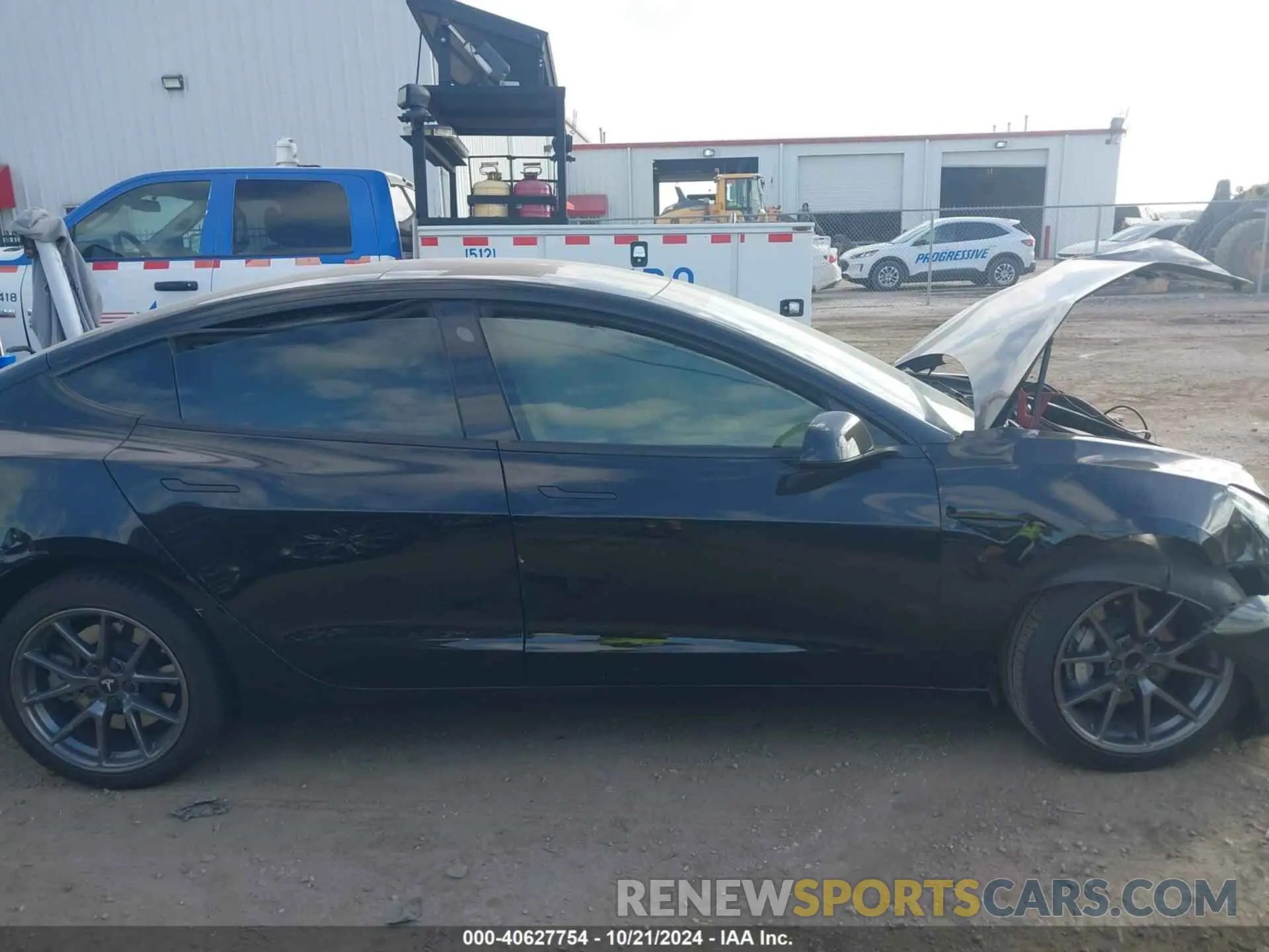12 Photograph of a damaged car 5YJ3E1EA3PF668439 TESLA MODEL 3 2023