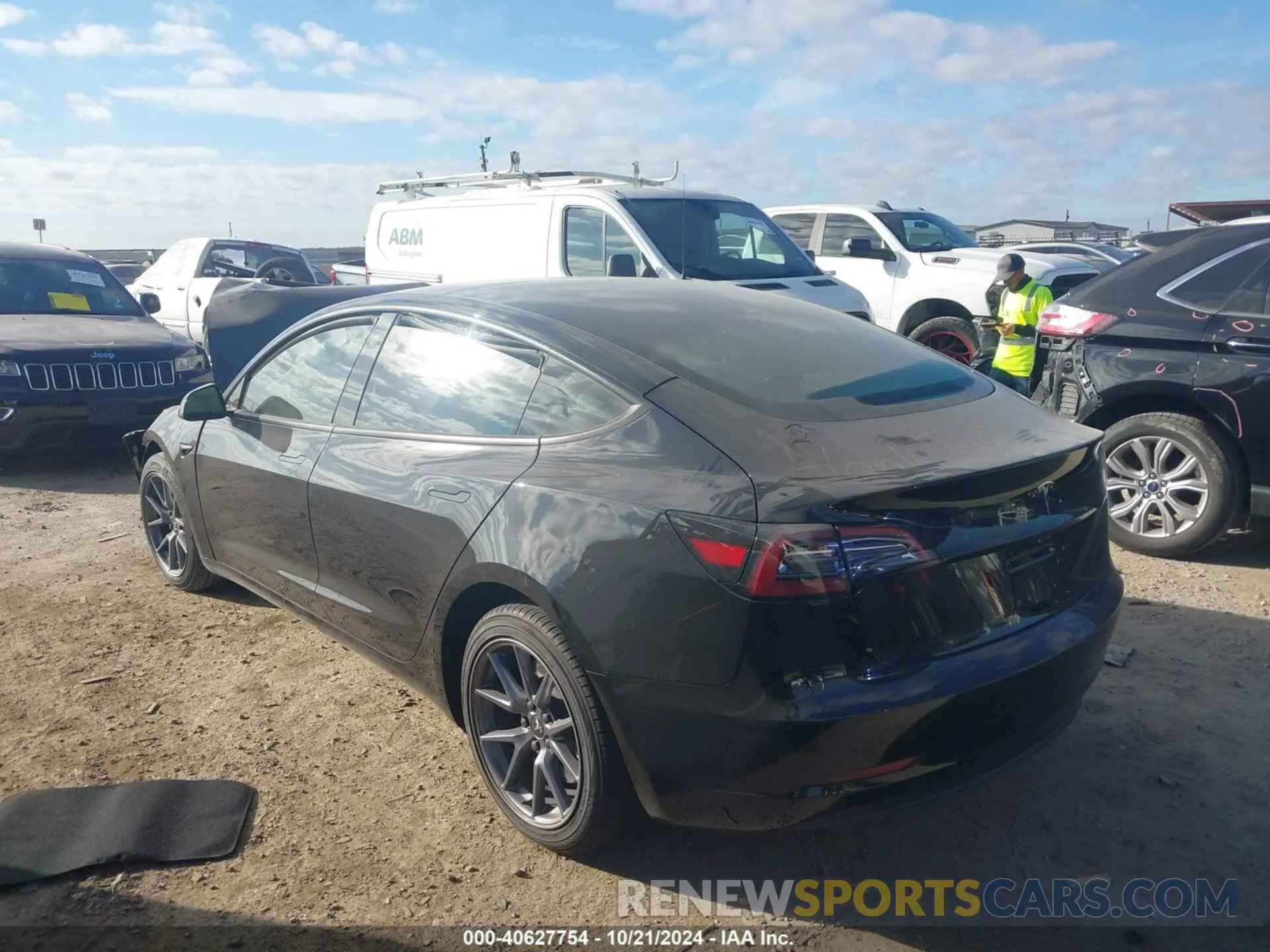 3 Photograph of a damaged car 5YJ3E1EA3PF668439 TESLA MODEL 3 2023