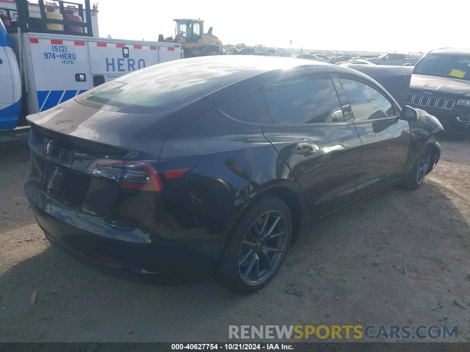 4 Photograph of a damaged car 5YJ3E1EA3PF668439 TESLA MODEL 3 2023