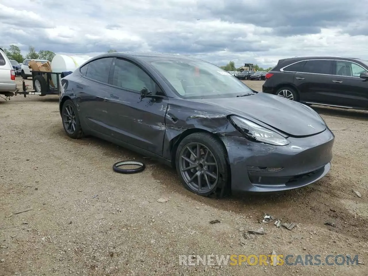 4 Фотография поврежденного автомобиля 5YJ3E1EA3PF672023 TESLA MODEL 3 2023