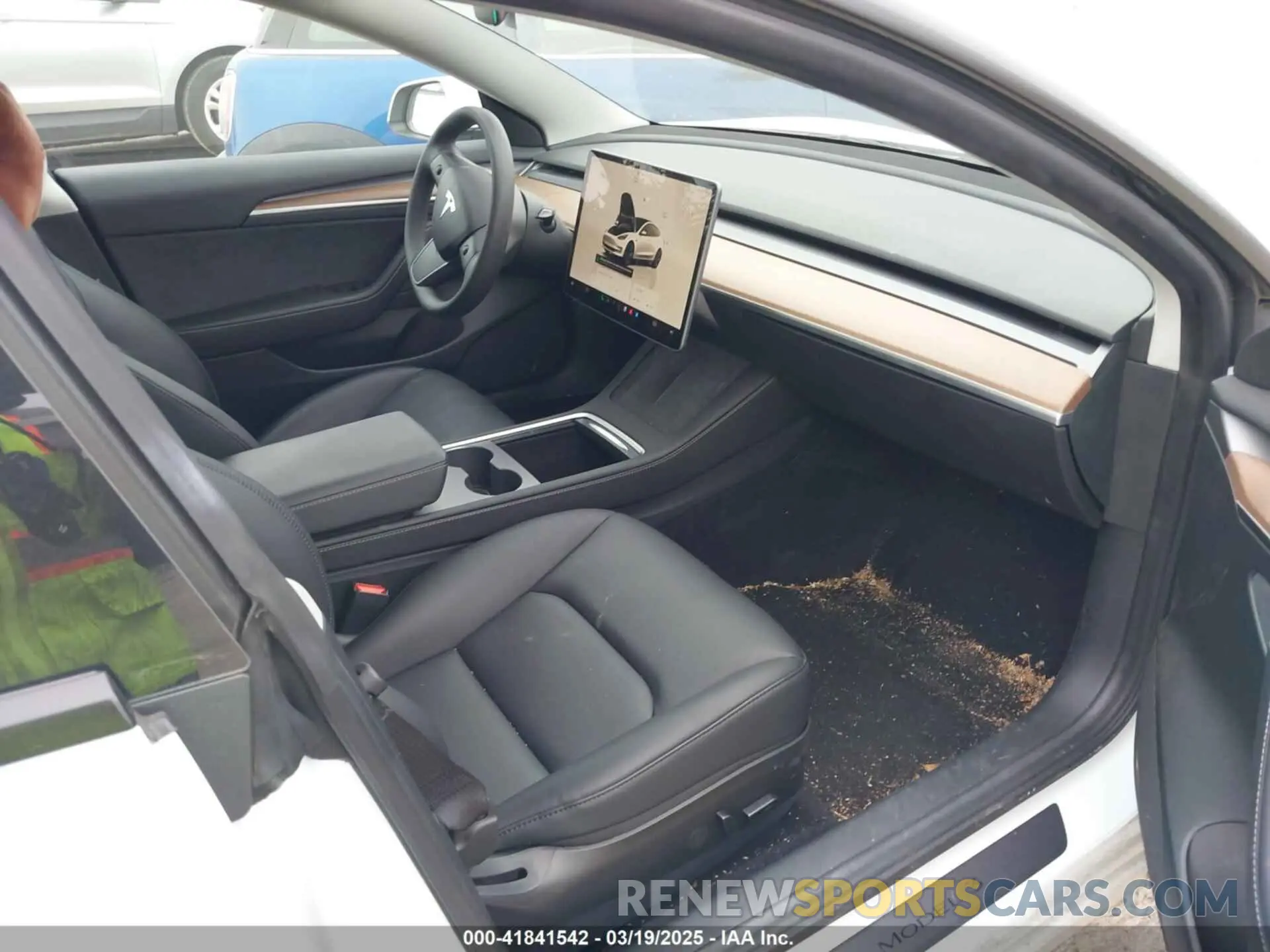 5 Фотография поврежденного автомобиля 5YJ3E1EA3PF672815 TESLA MODEL 3 2023