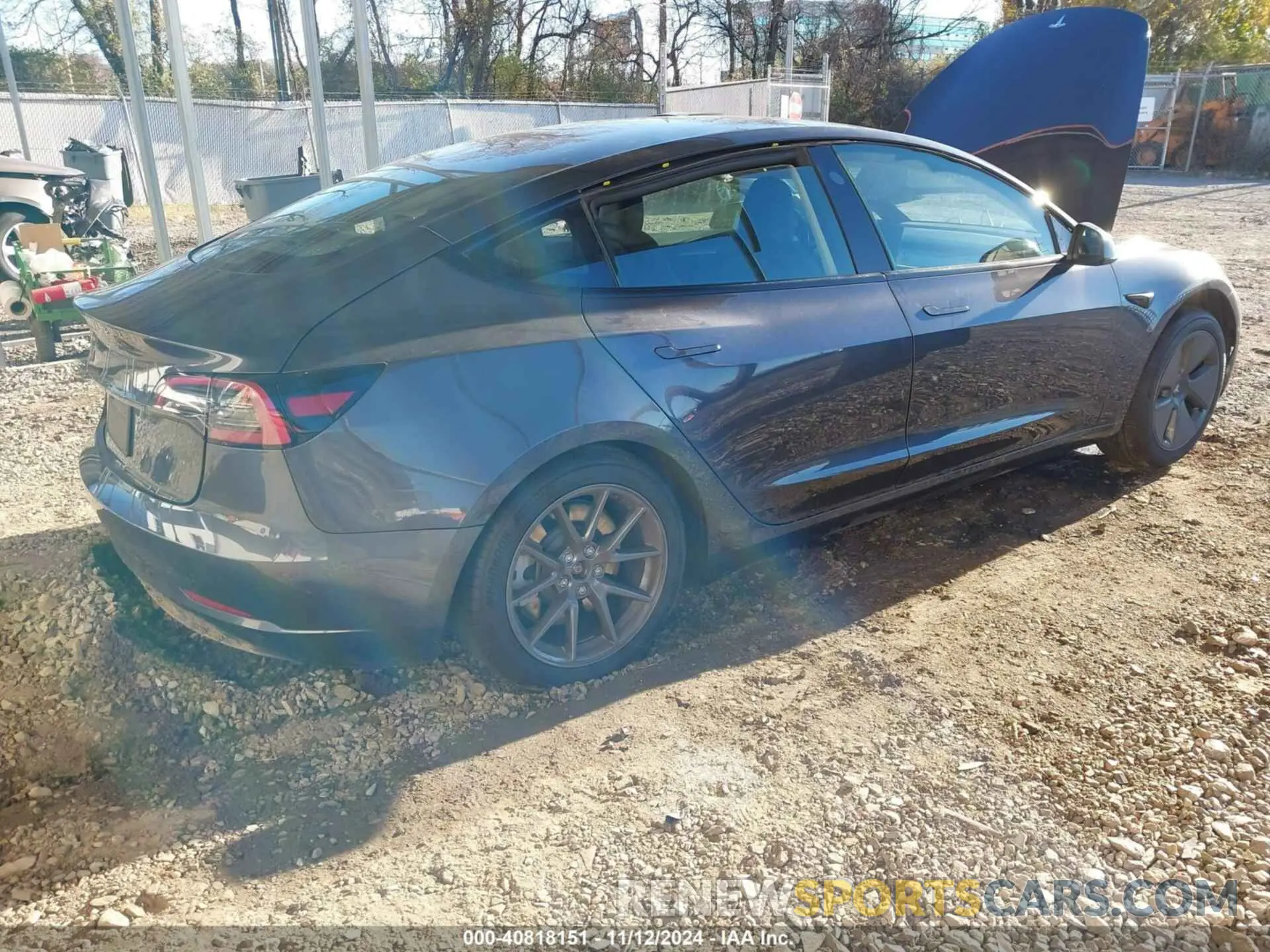 4 Photograph of a damaged car 5YJ3E1EA3PF673642 TESLA MODEL 3 2023