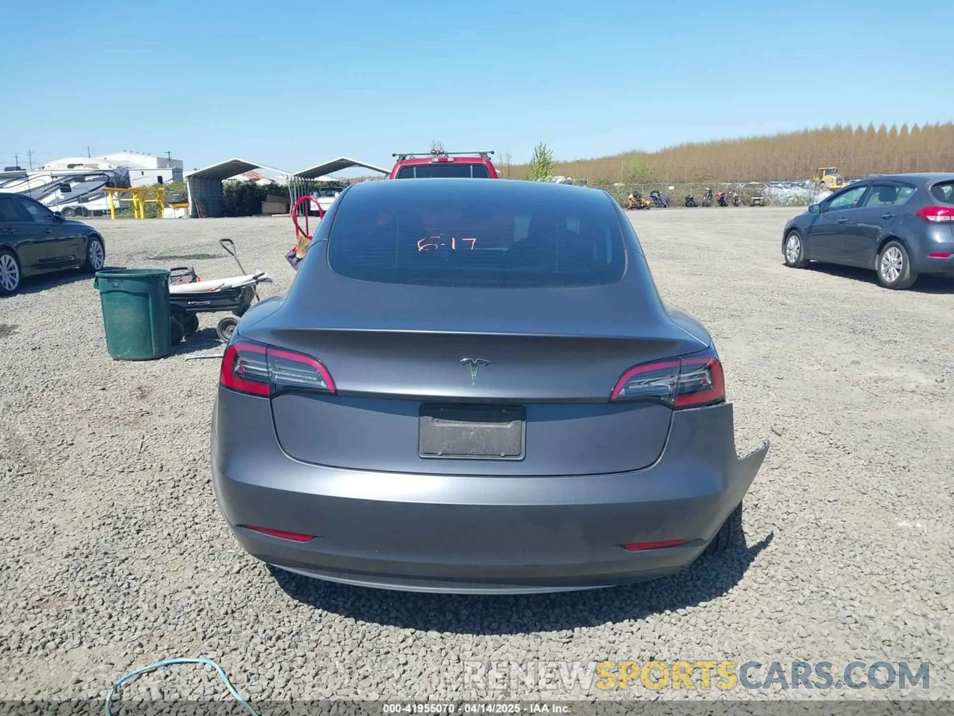 16 Photograph of a damaged car 5YJ3E1EA3PF705831 TESLA MODEL 3 2023