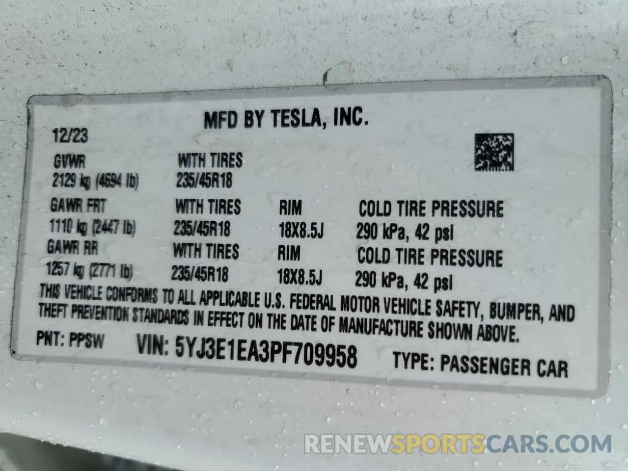 13 Photograph of a damaged car 5YJ3E1EA3PF709958 TESLA MODEL 3 2023