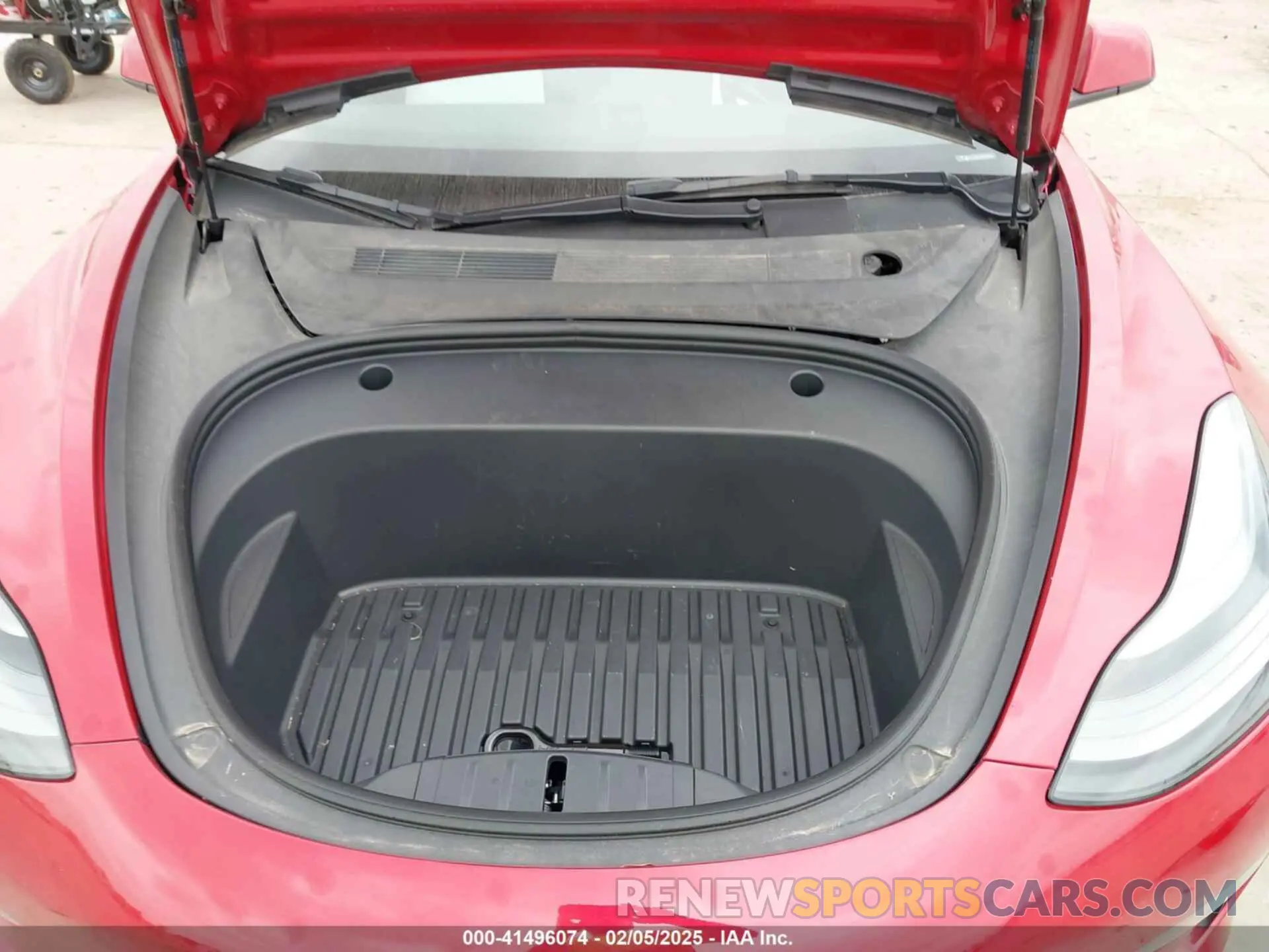 10 Photograph of a damaged car 5YJ3E1EA4PF384642 TESLA MODEL 3 2023