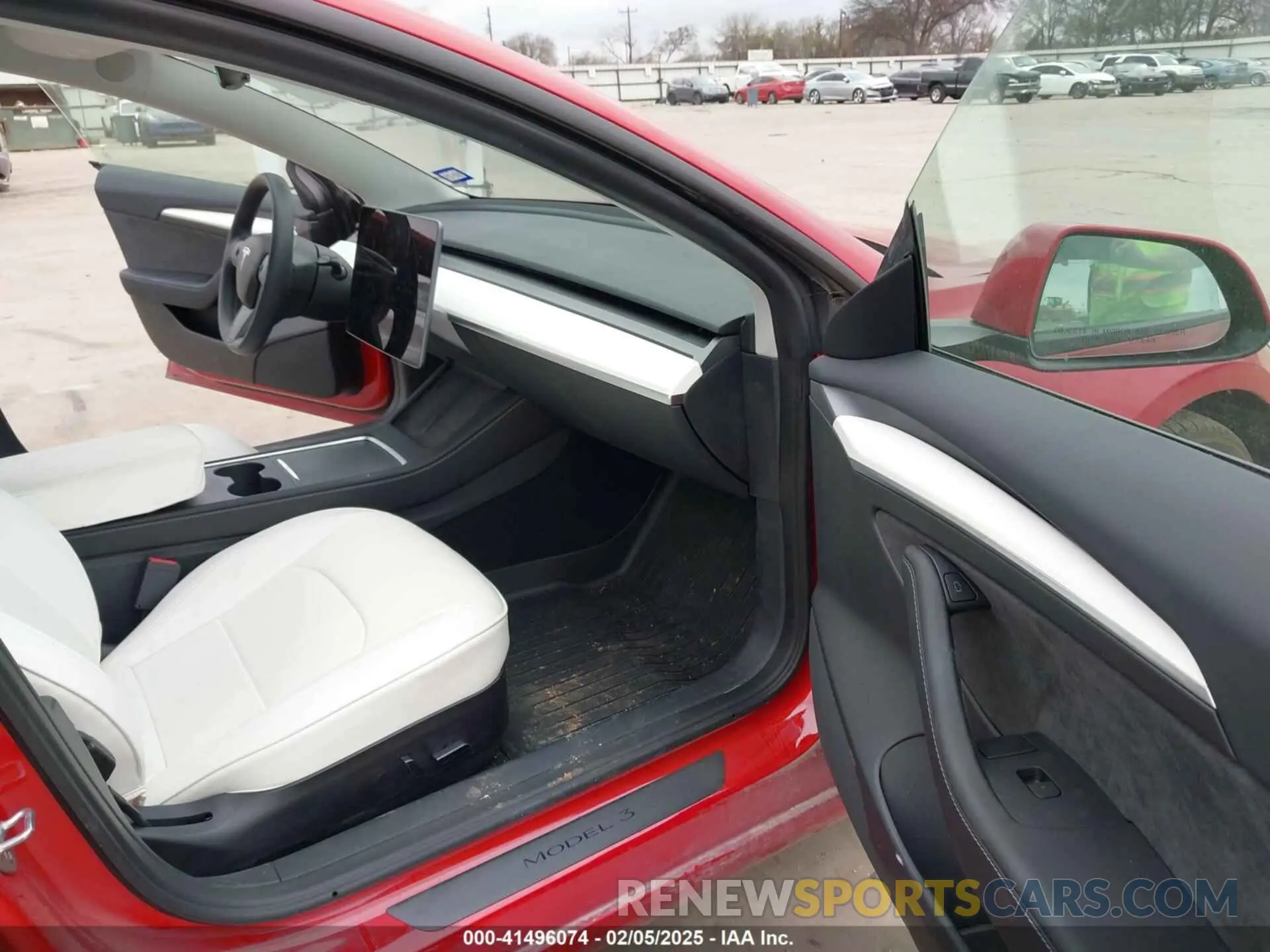 5 Photograph of a damaged car 5YJ3E1EA4PF384642 TESLA MODEL 3 2023