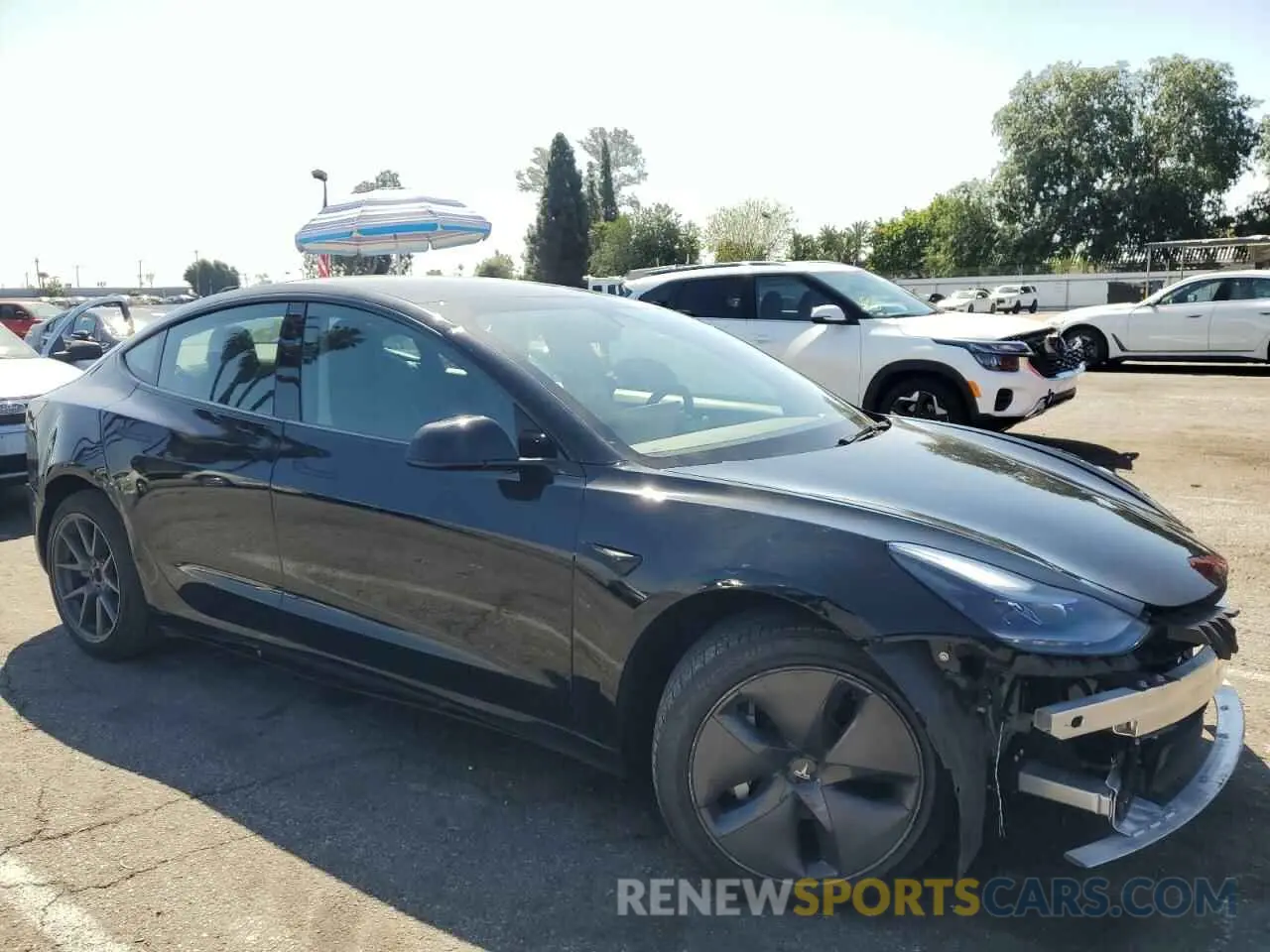 4 Photograph of a damaged car 5YJ3E1EA4PF385032 TESLA MODEL 3 2023