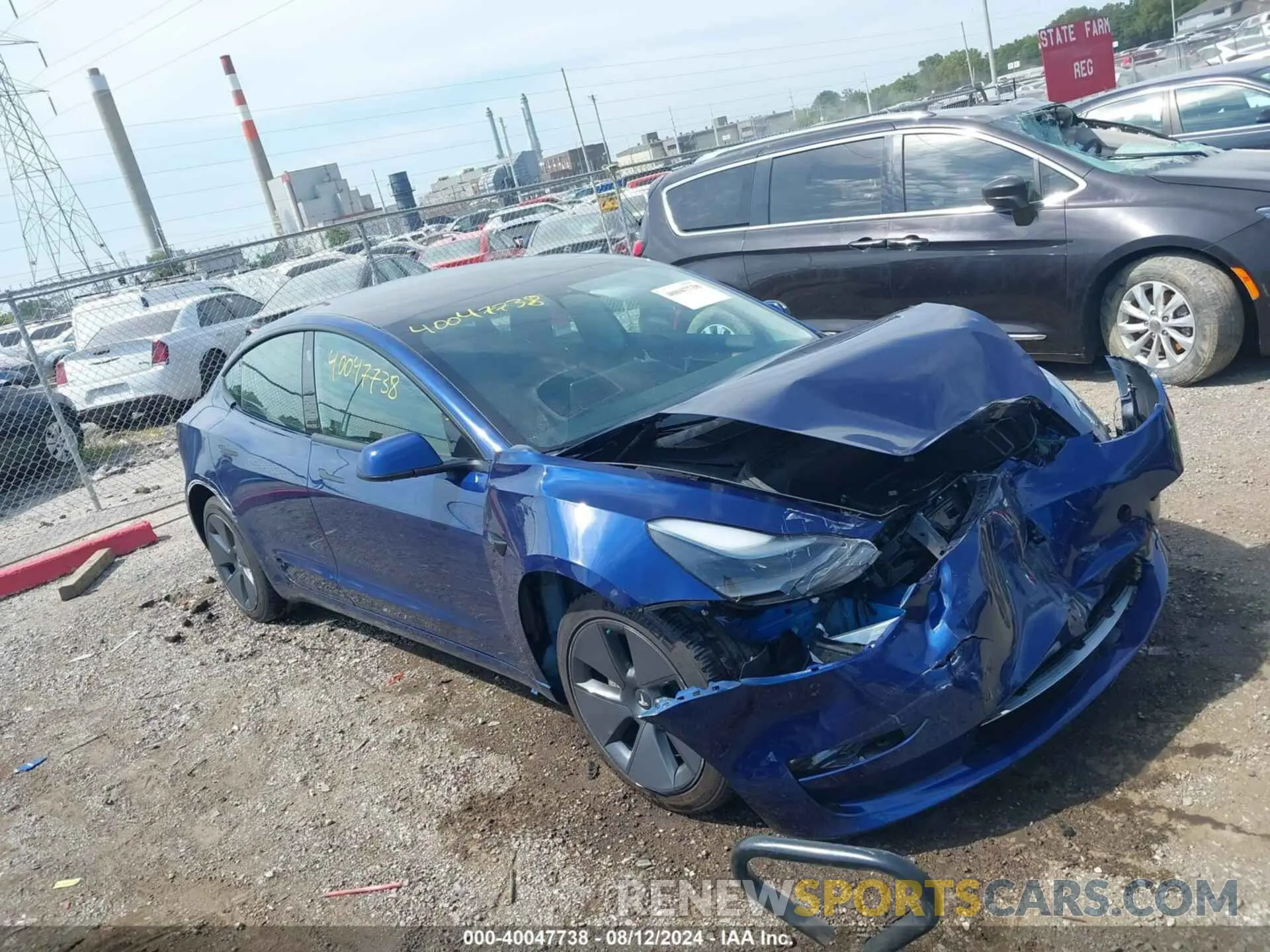 1 Photograph of a damaged car 5YJ3E1EA4PF394913 TESLA MODEL 3 2023