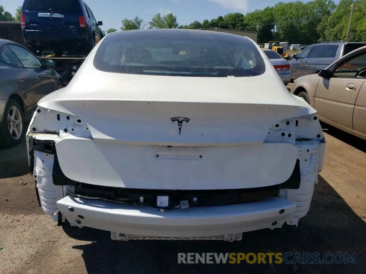 6 Фотография поврежденного автомобиля 5YJ3E1EA4PF398301 TESLA MODEL 3 2023
