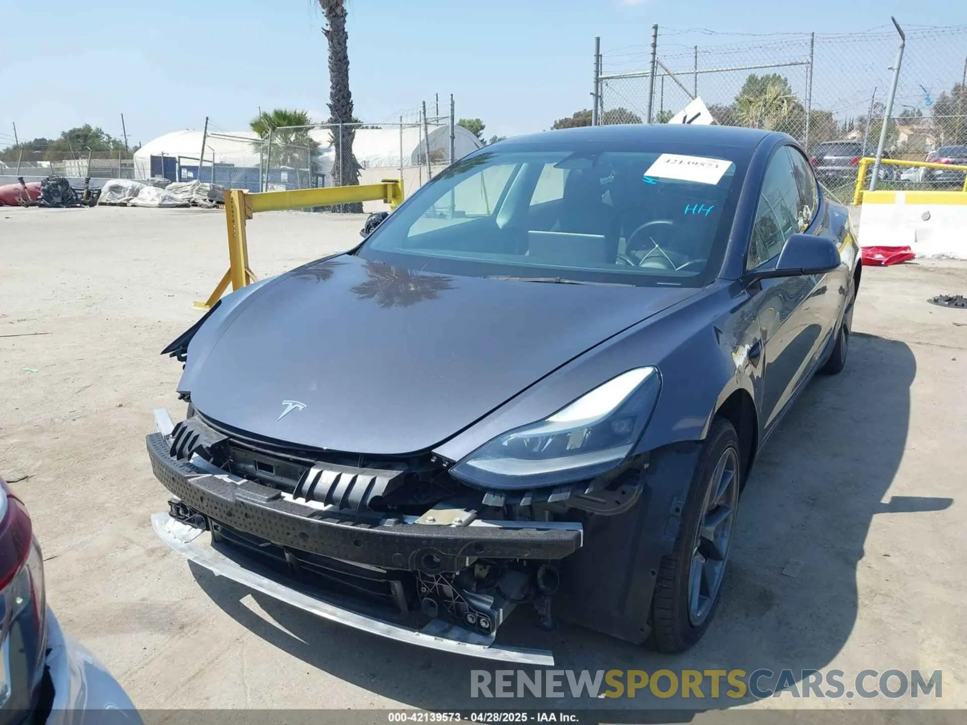 2 Photograph of a damaged car 5YJ3E1EA4PF398573 TESLA MODEL 3 2023