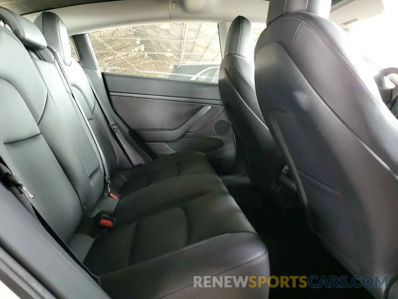 10 Photograph of a damaged car 5YJ3E1EA4PF401827 TESLA MODEL 3 2023