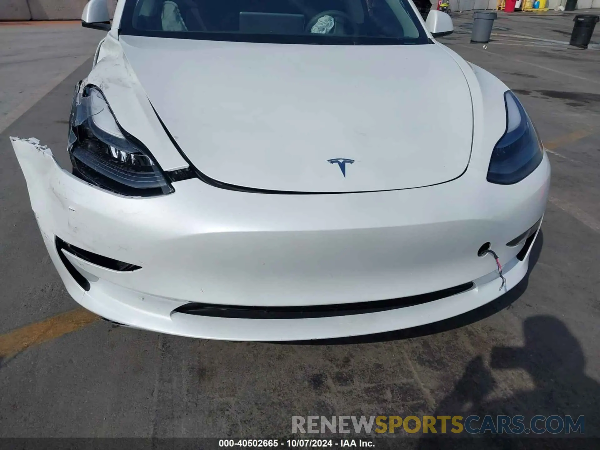 11 Photograph of a damaged car 5YJ3E1EA4PF402069 TESLA MODEL 3 2023
