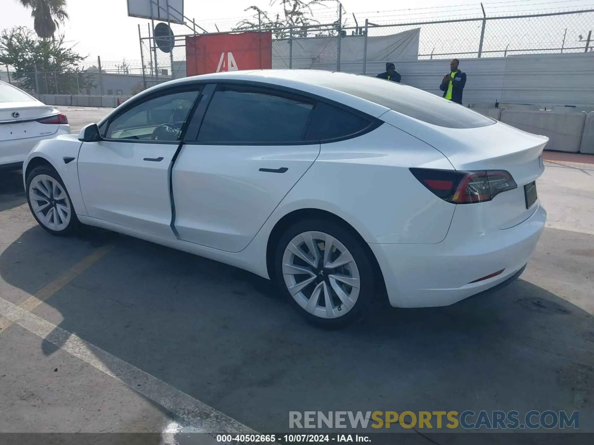 3 Photograph of a damaged car 5YJ3E1EA4PF402069 TESLA MODEL 3 2023