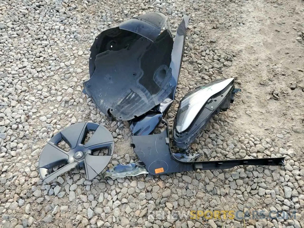 15 Фотография поврежденного автомобиля 5YJ3E1EA4PF402430 TESLA MODEL 3 2023