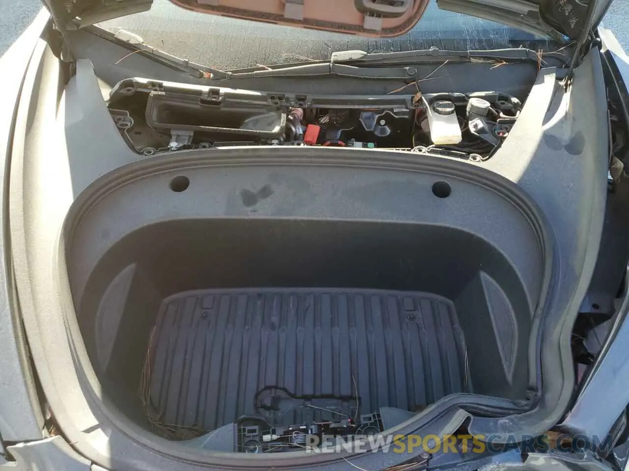 11 Фотография поврежденного автомобиля 5YJ3E1EA4PF437453 TESLA MODEL 3 2023