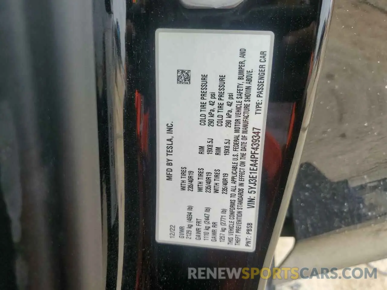 13 Photograph of a damaged car 5YJ3E1EA4PF439347 TESLA MODEL 3 2023