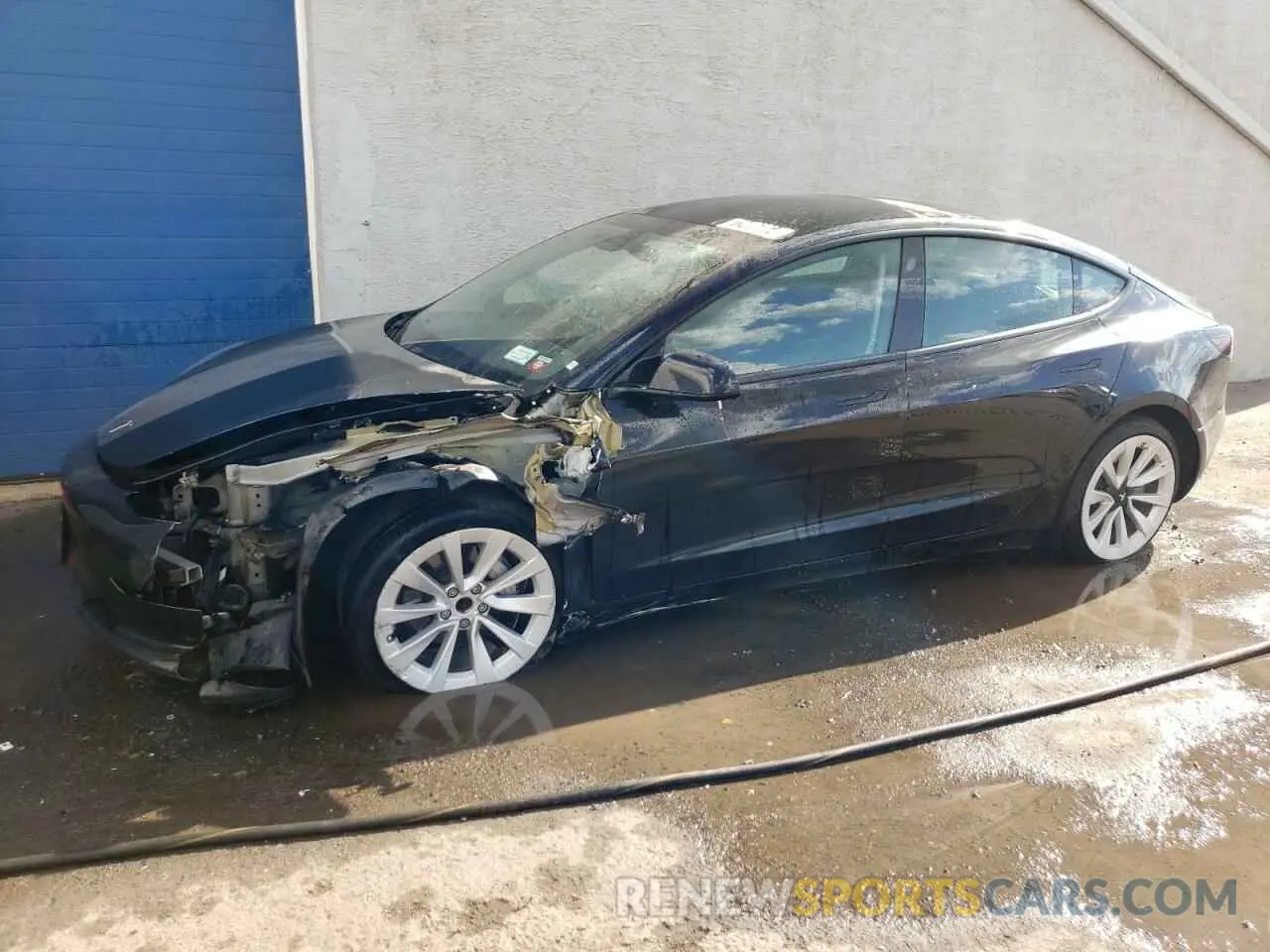 1 Фотография поврежденного автомобиля 5YJ3E1EA4PF448727 TESLA MODEL 3 2023