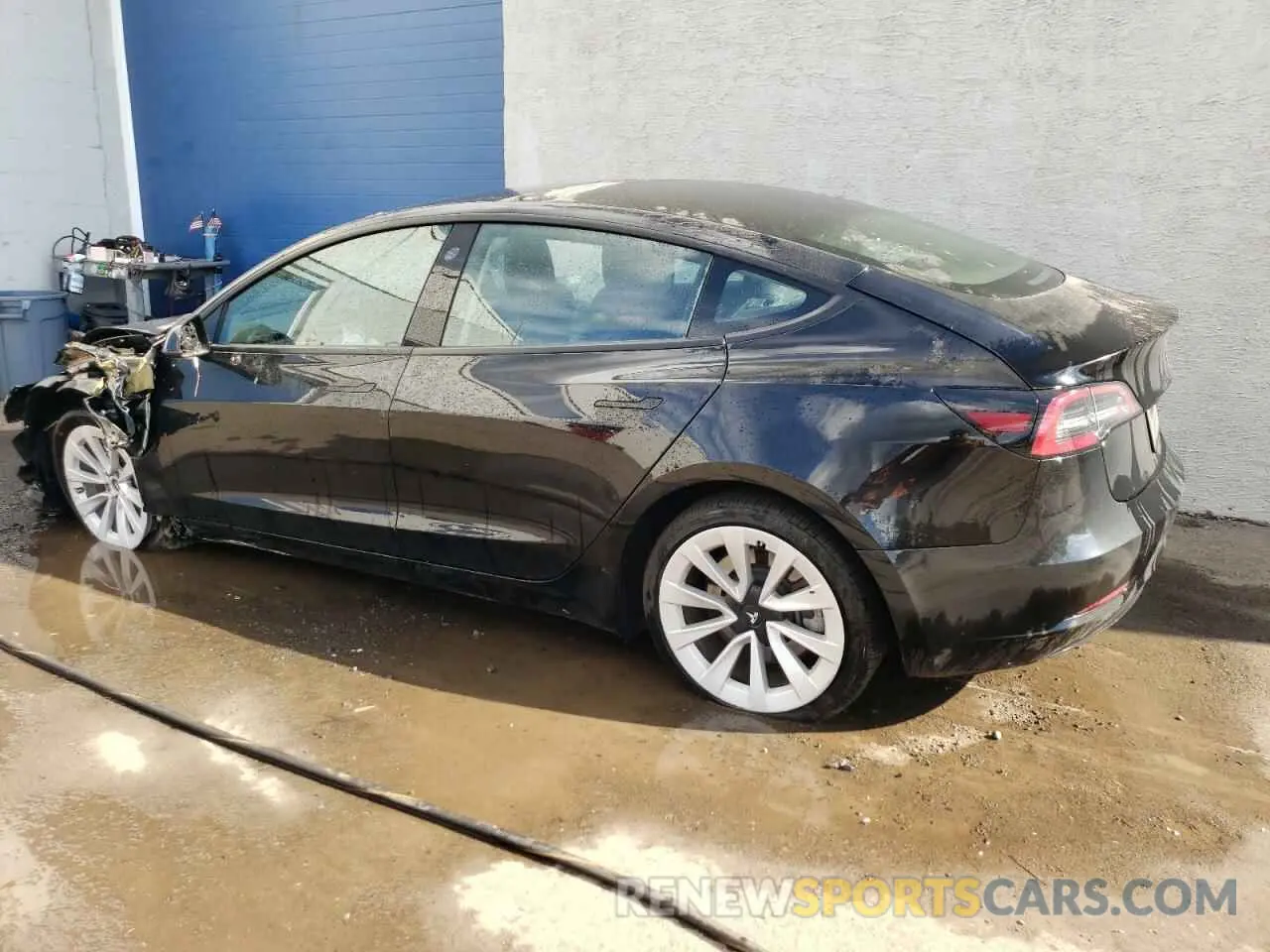 2 Фотография поврежденного автомобиля 5YJ3E1EA4PF448727 TESLA MODEL 3 2023