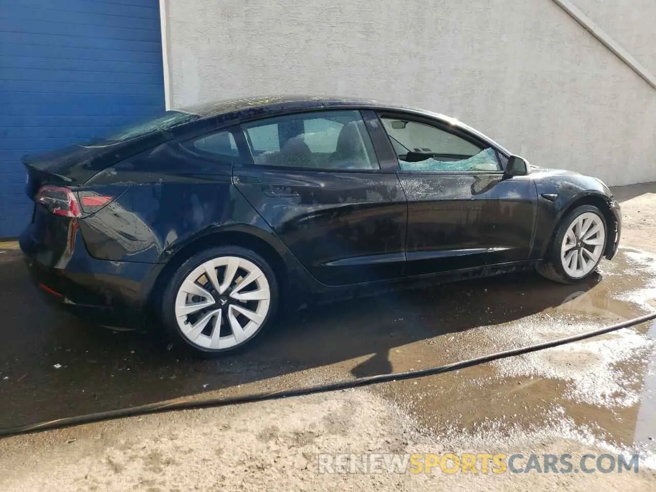 3 Фотография поврежденного автомобиля 5YJ3E1EA4PF448727 TESLA MODEL 3 2023