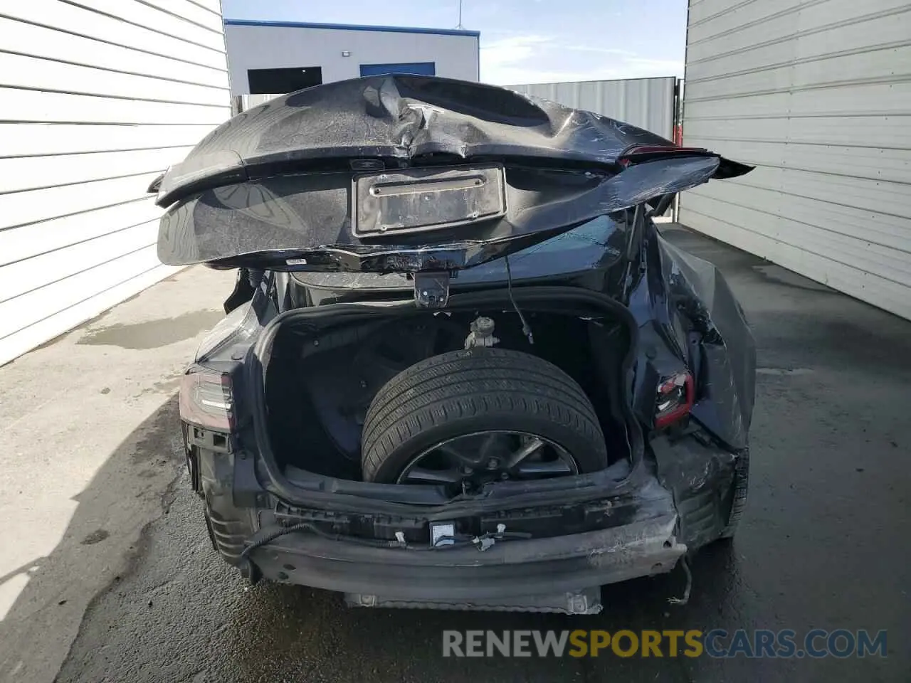 6 Photograph of a damaged car 5YJ3E1EA4PF453409 TESLA MODEL 3 2023