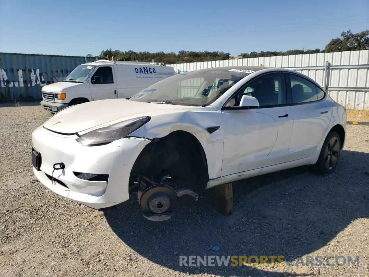 1 Фотография поврежденного автомобиля 5YJ3E1EA4PF458819 TESLA MODEL 3 2023