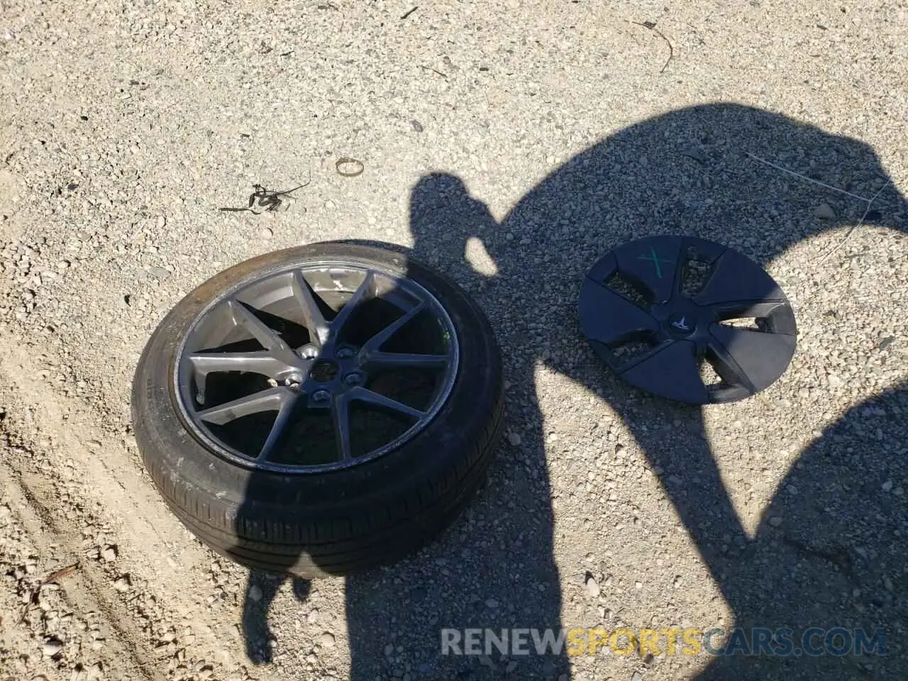 12 Фотография поврежденного автомобиля 5YJ3E1EA4PF458819 TESLA MODEL 3 2023