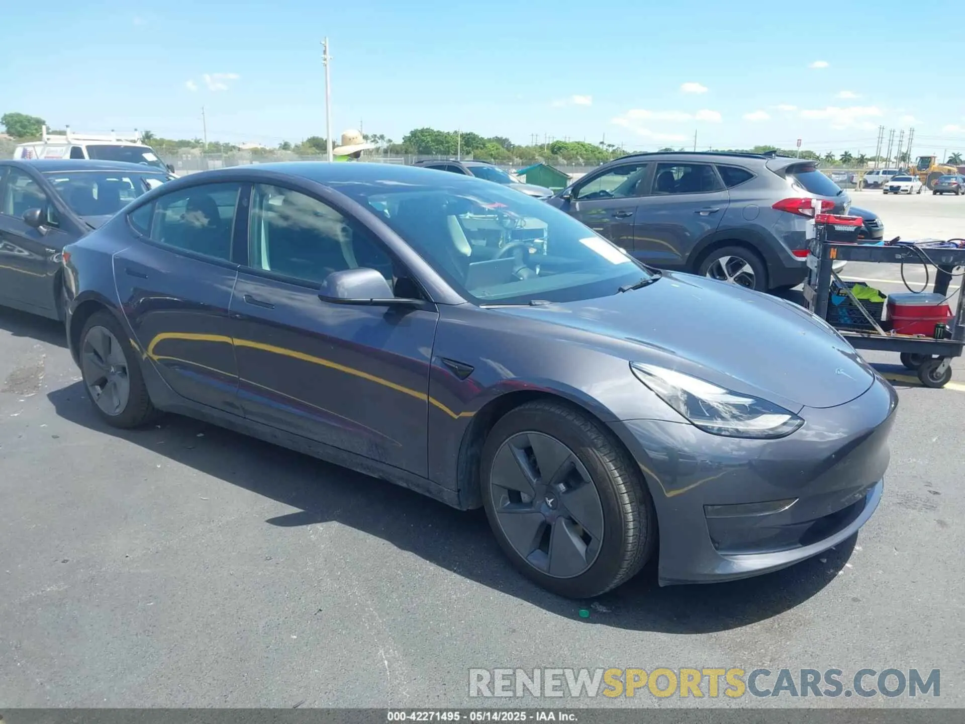 1 Фотография поврежденного автомобиля 5YJ3E1EA4PF461624 TESLA MODEL 3 2023