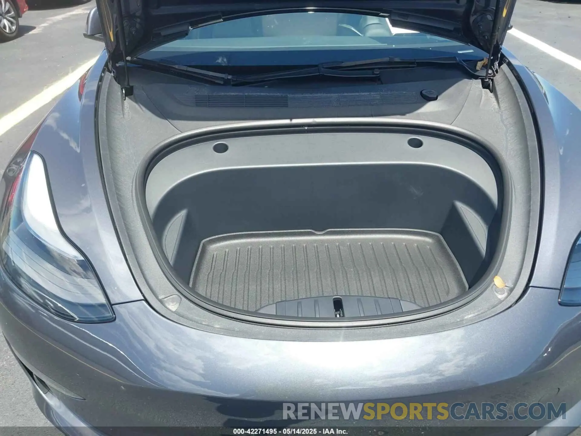 10 Фотография поврежденного автомобиля 5YJ3E1EA4PF461624 TESLA MODEL 3 2023