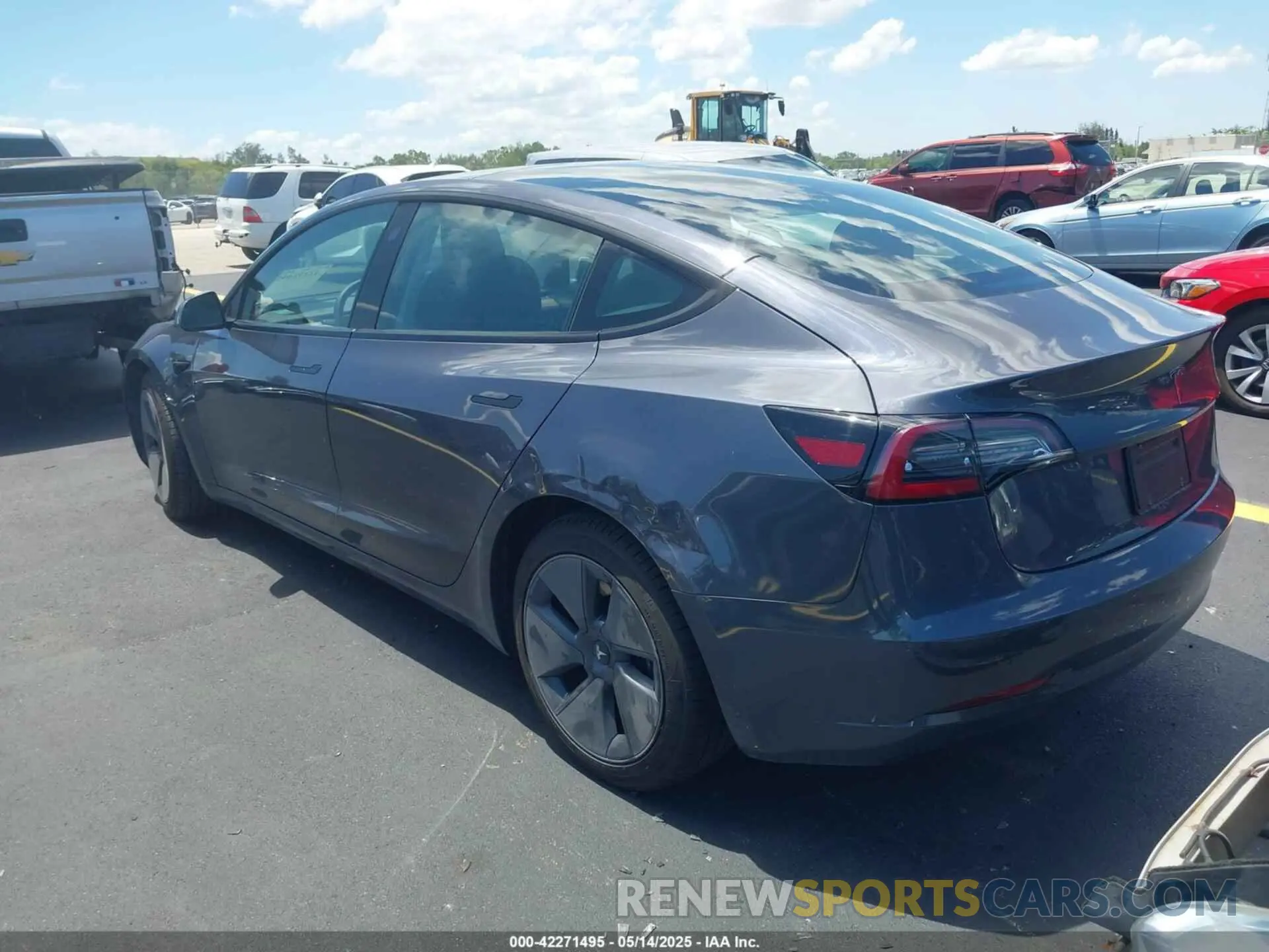 3 Фотография поврежденного автомобиля 5YJ3E1EA4PF461624 TESLA MODEL 3 2023