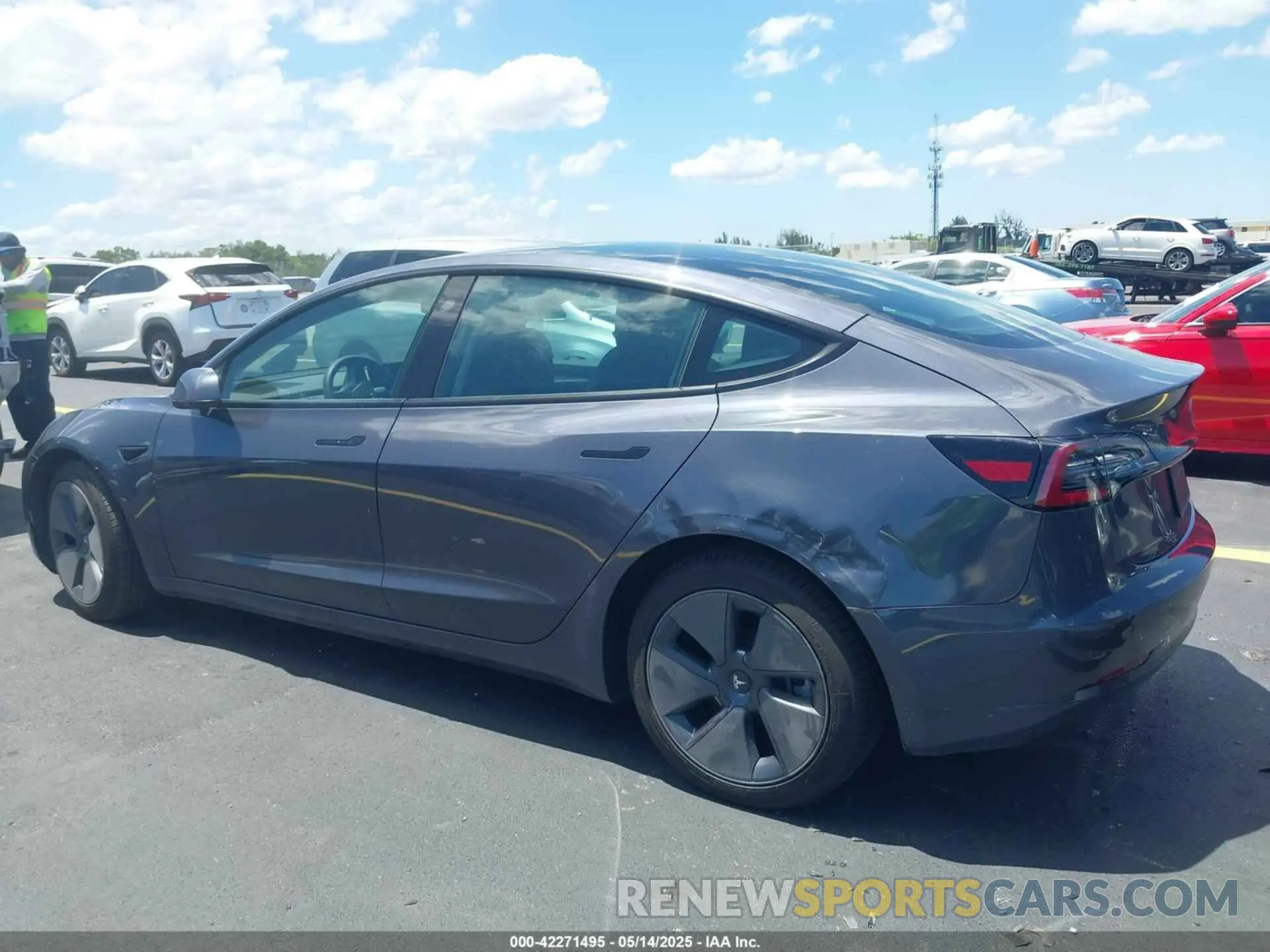 6 Фотография поврежденного автомобиля 5YJ3E1EA4PF461624 TESLA MODEL 3 2023