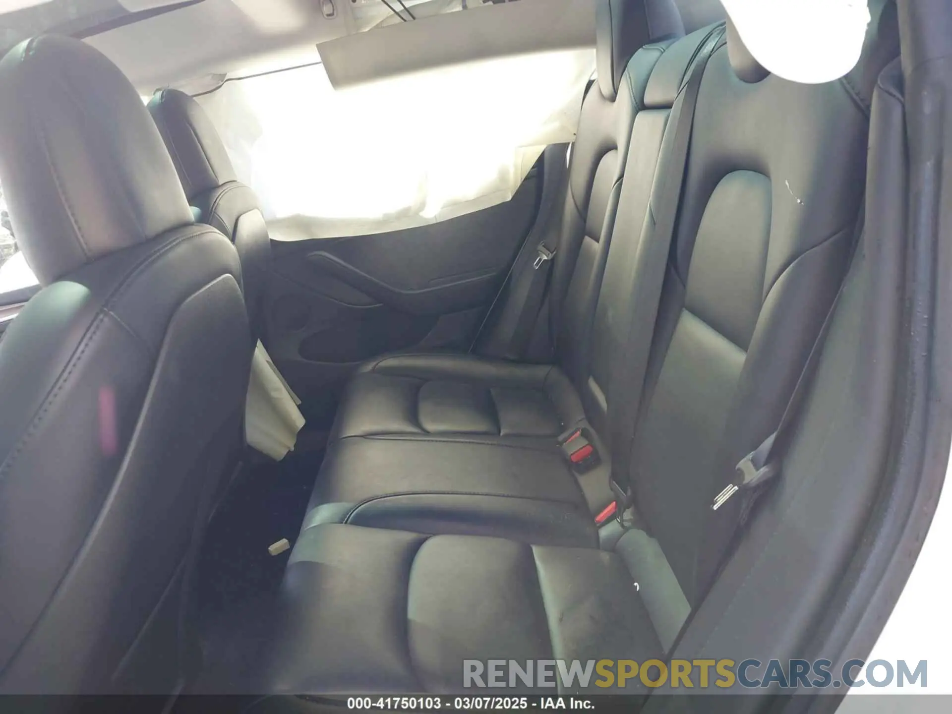 8 Photograph of a damaged car 5YJ3E1EA4PF462627 TESLA MODEL 3 2023
