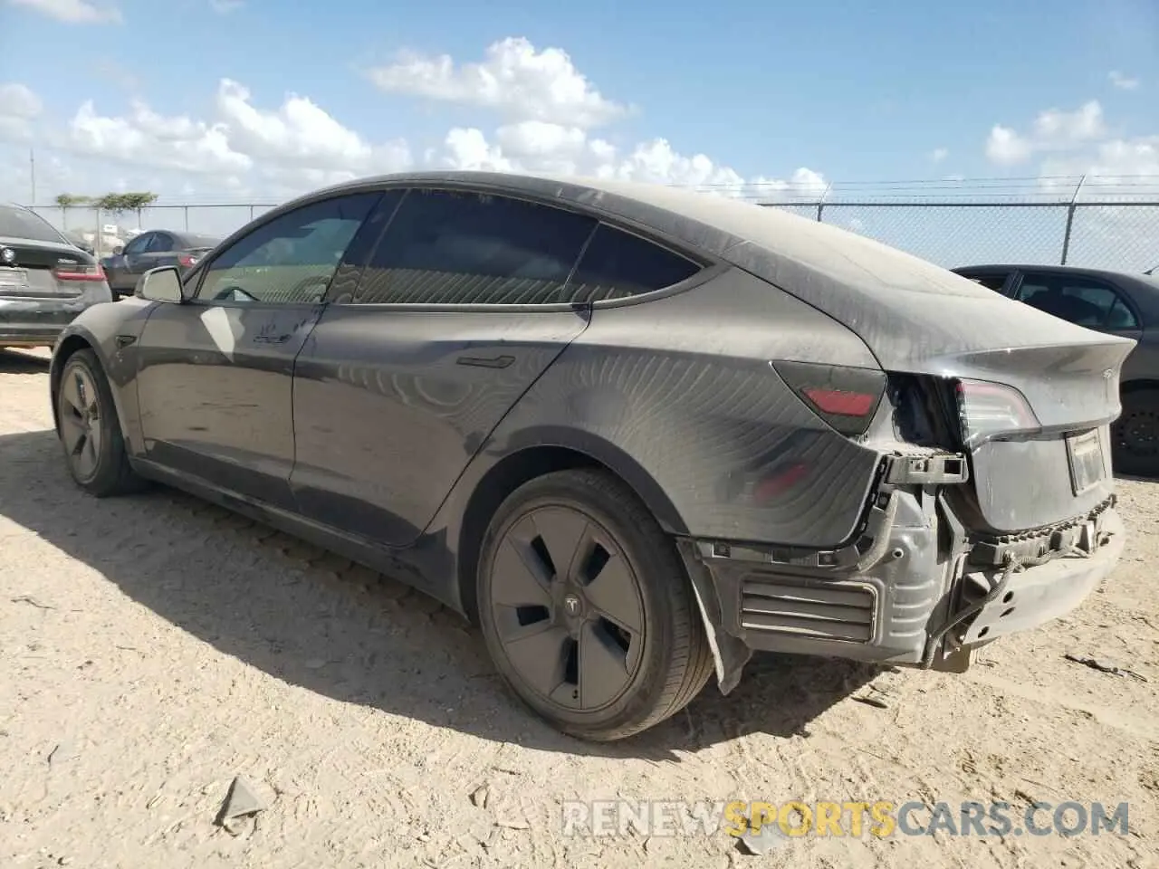 2 Photograph of a damaged car 5YJ3E1EA4PF473675 TESLA MODEL 3 2023