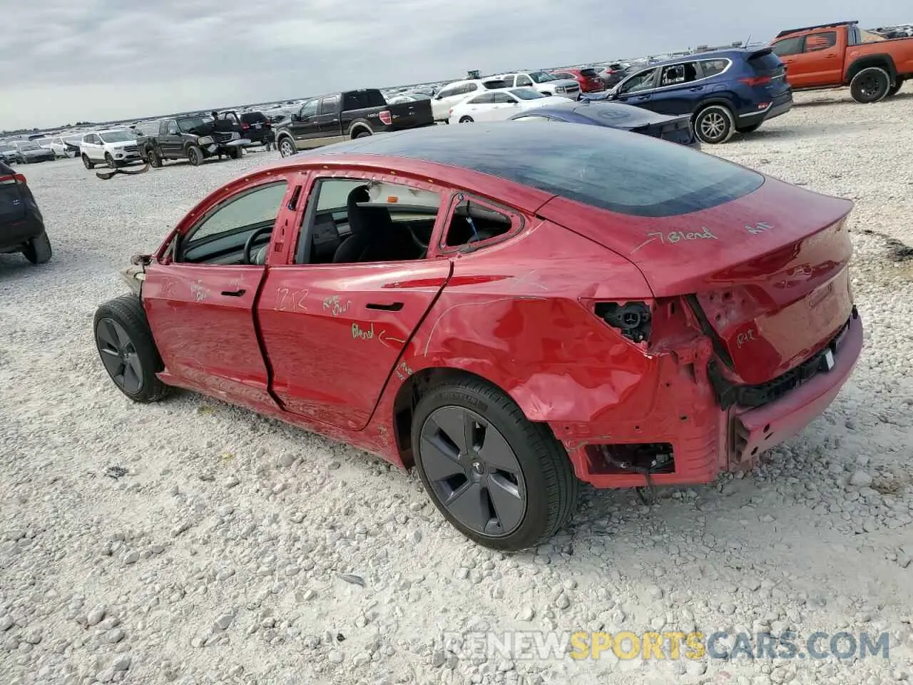 2 Photograph of a damaged car 5YJ3E1EA4PF481095 TESLA MODEL 3 2023